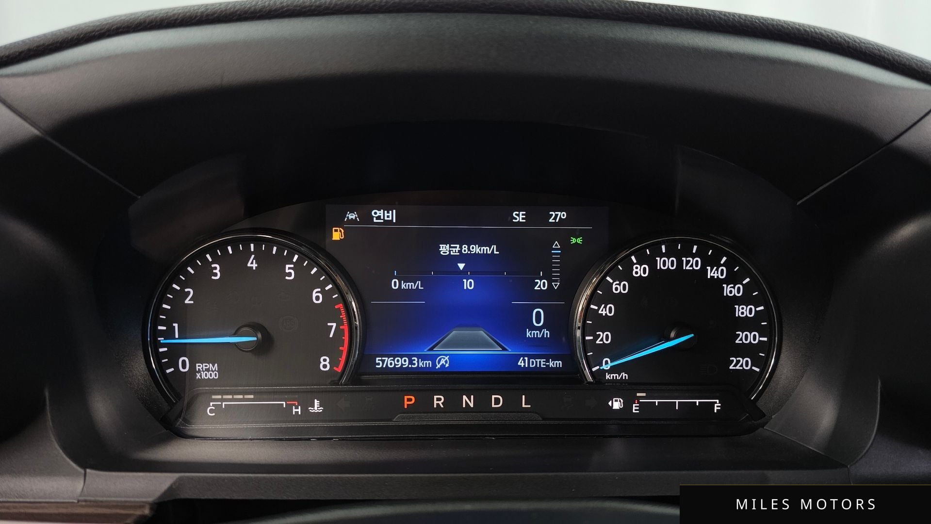 Ford Explorer 2021 — миниатюра 11