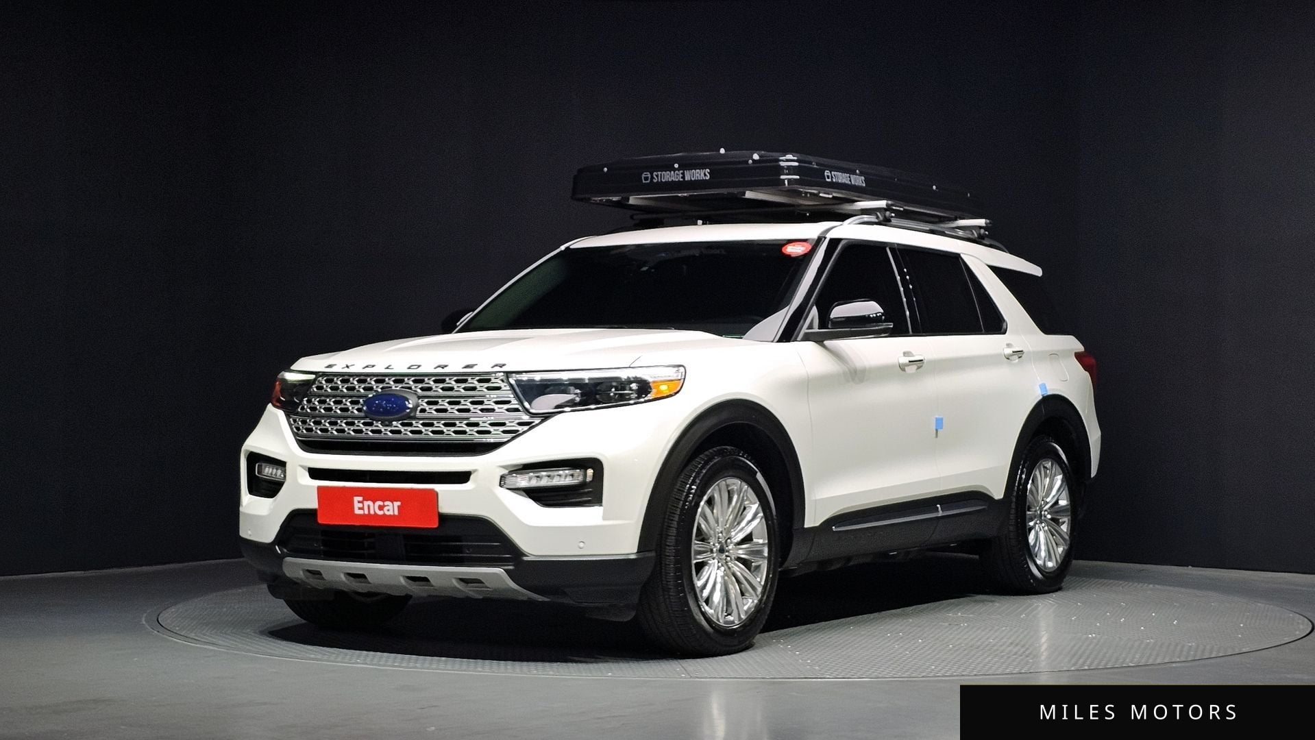 Ford Explorer 2022 — фото 1 из 12