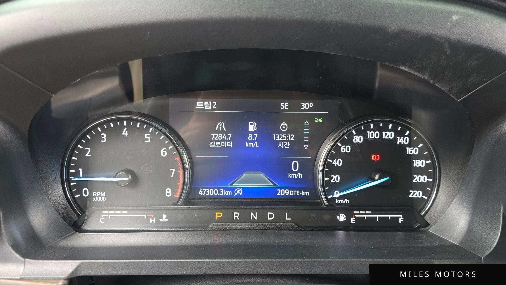 Ford Explorer 2022 — миниатюра 11