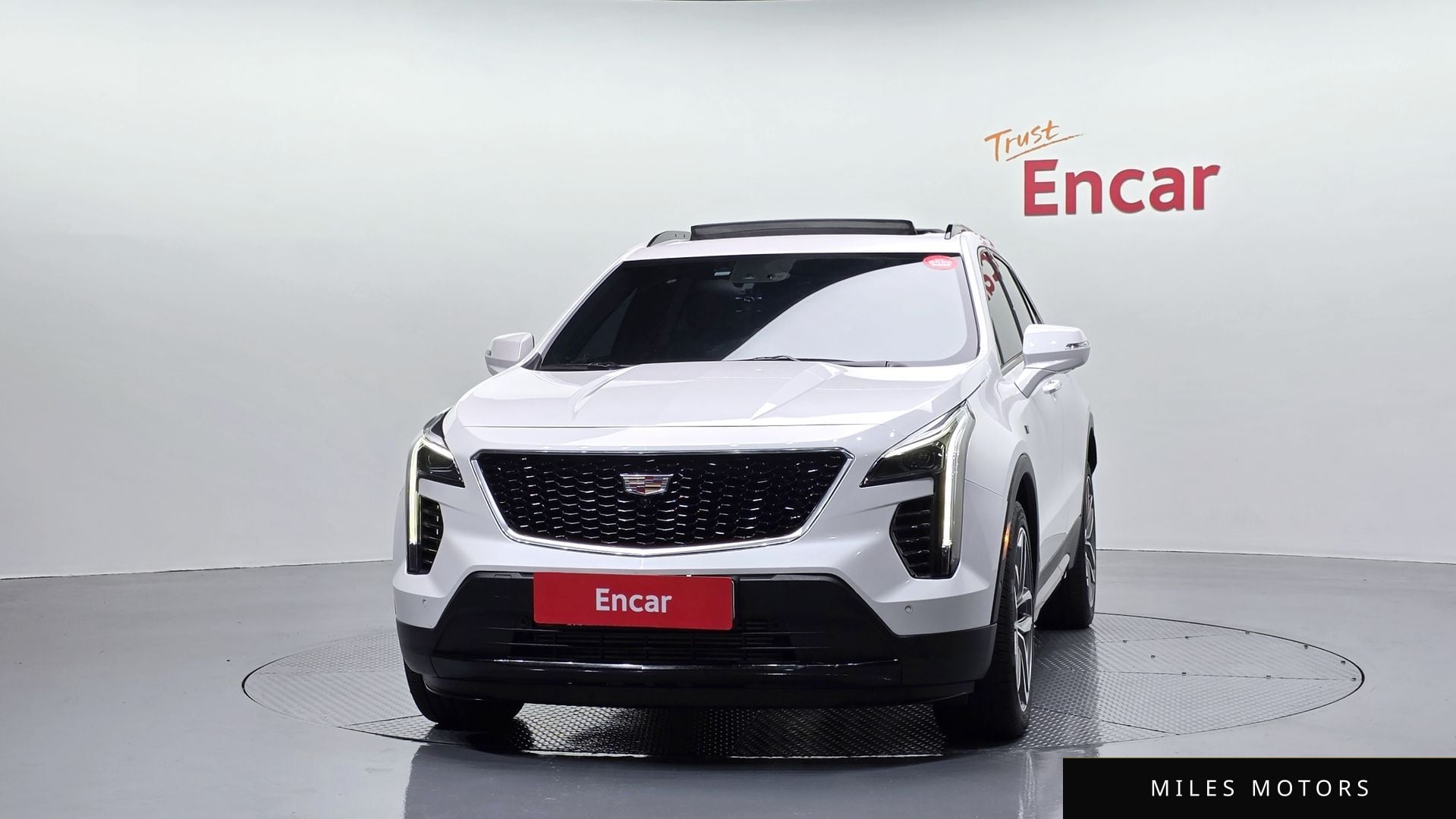 Cadillac XT4 2023 — миниатюра 3