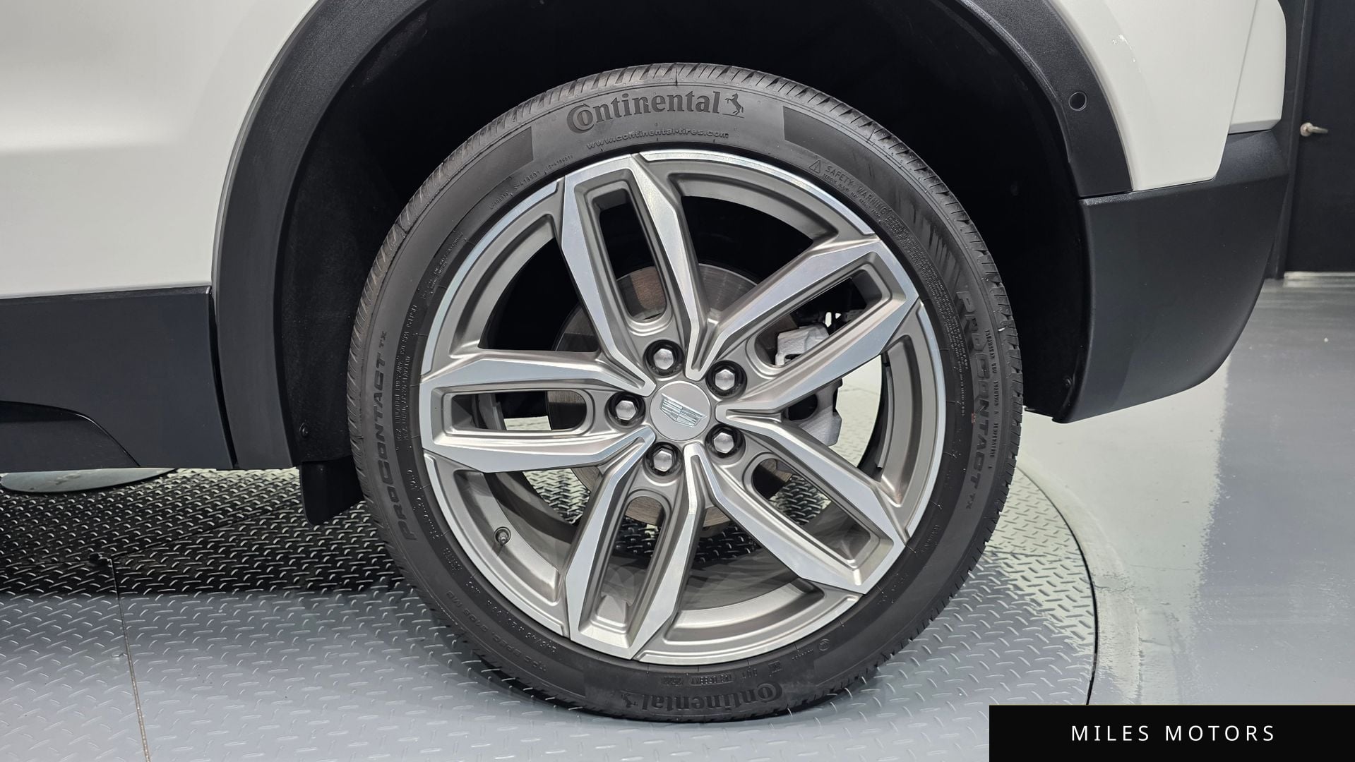 Cadillac XT4 2023 — миниатюра 7