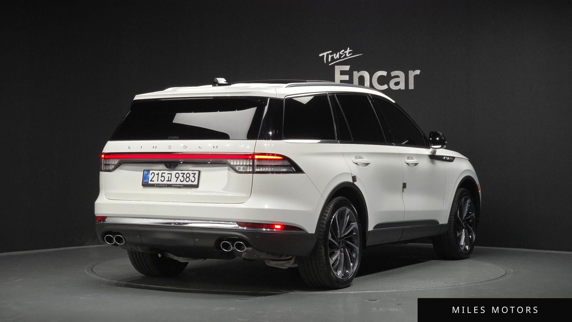 Lincoln Aviator 2025 — миниатюра 2