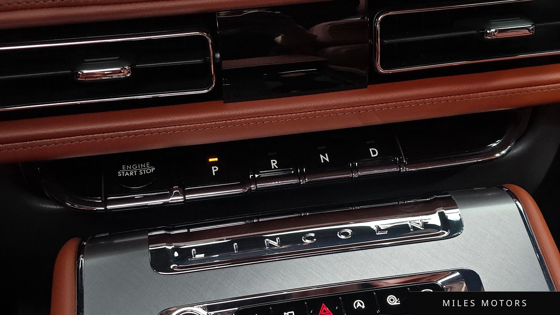 Lincoln Aviator 2025 — миниатюра 12
