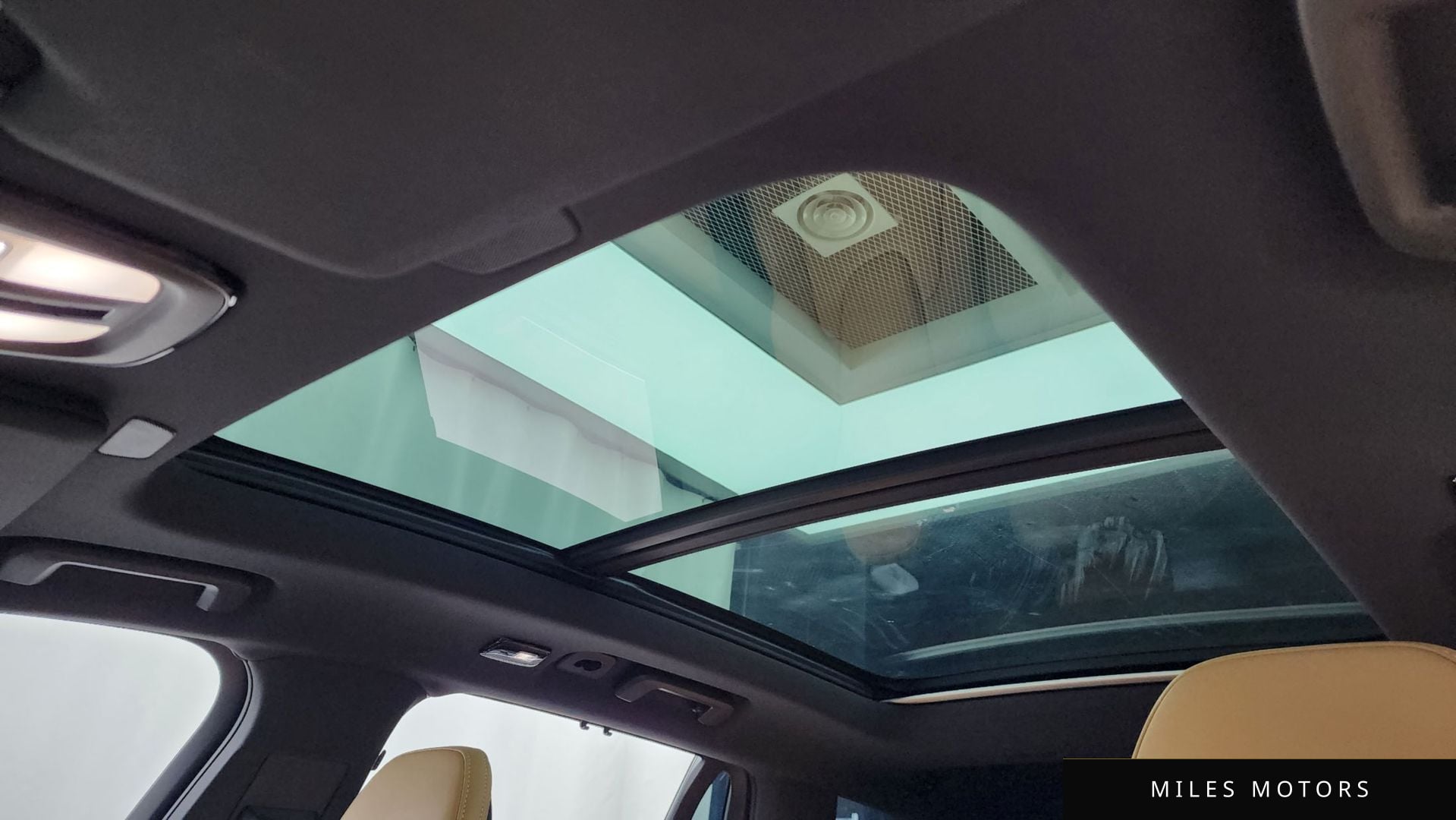 Volvo XC90 2023 — миниатюра 11