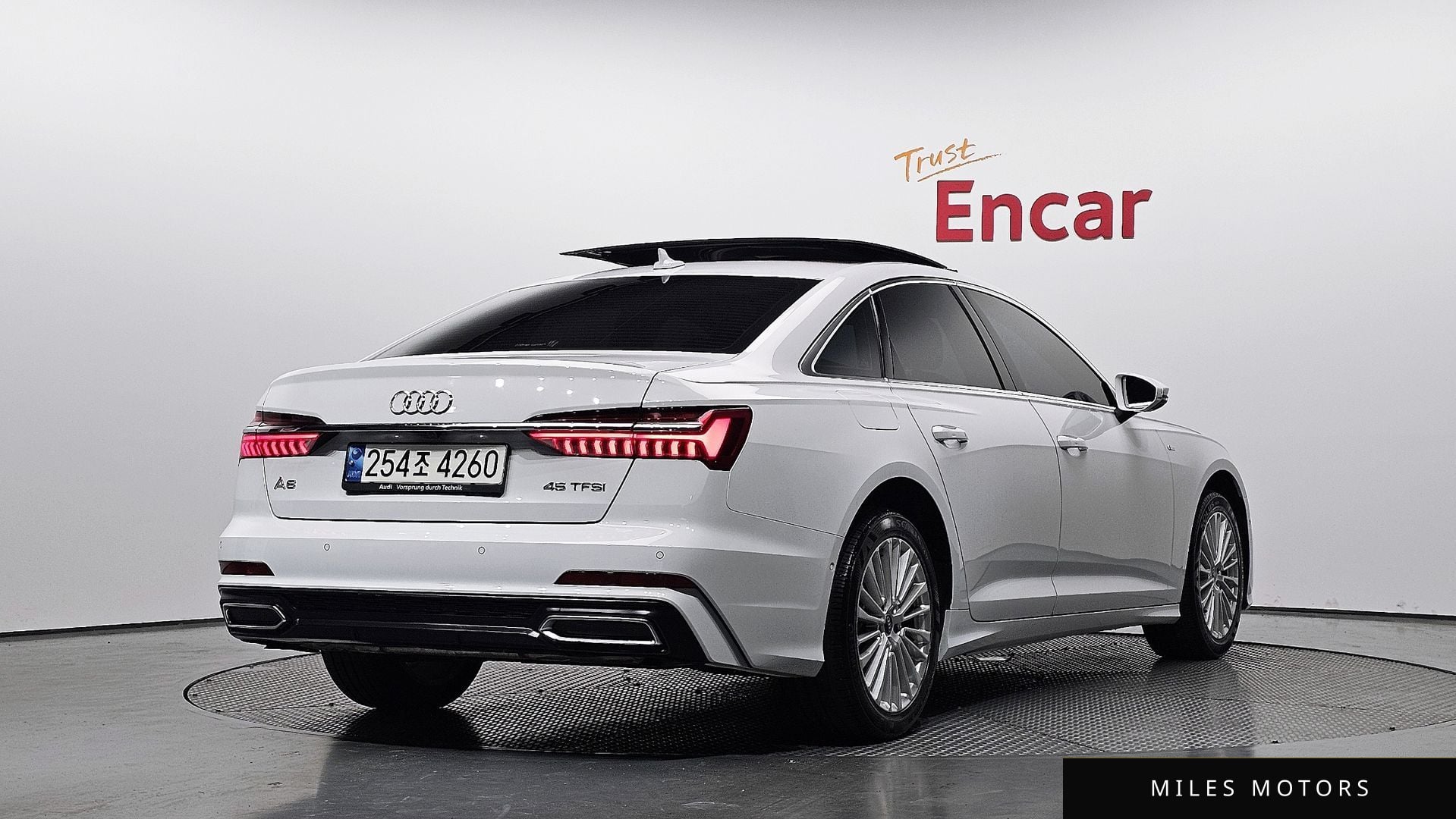 Audi A6 (C8) 2021 — миниатюра 2