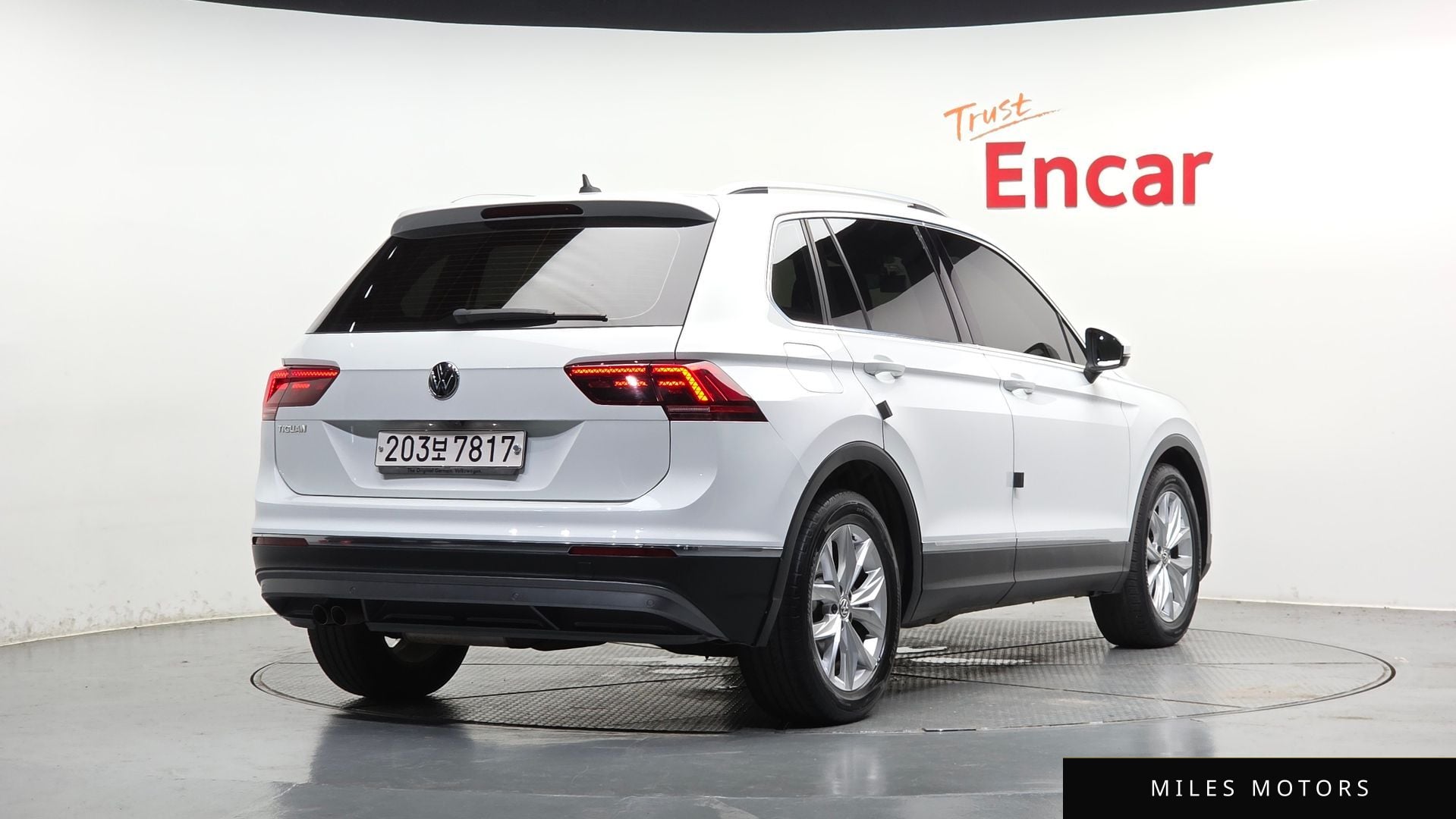 Volkswagen Tiguan 2018 — миниатюра 2