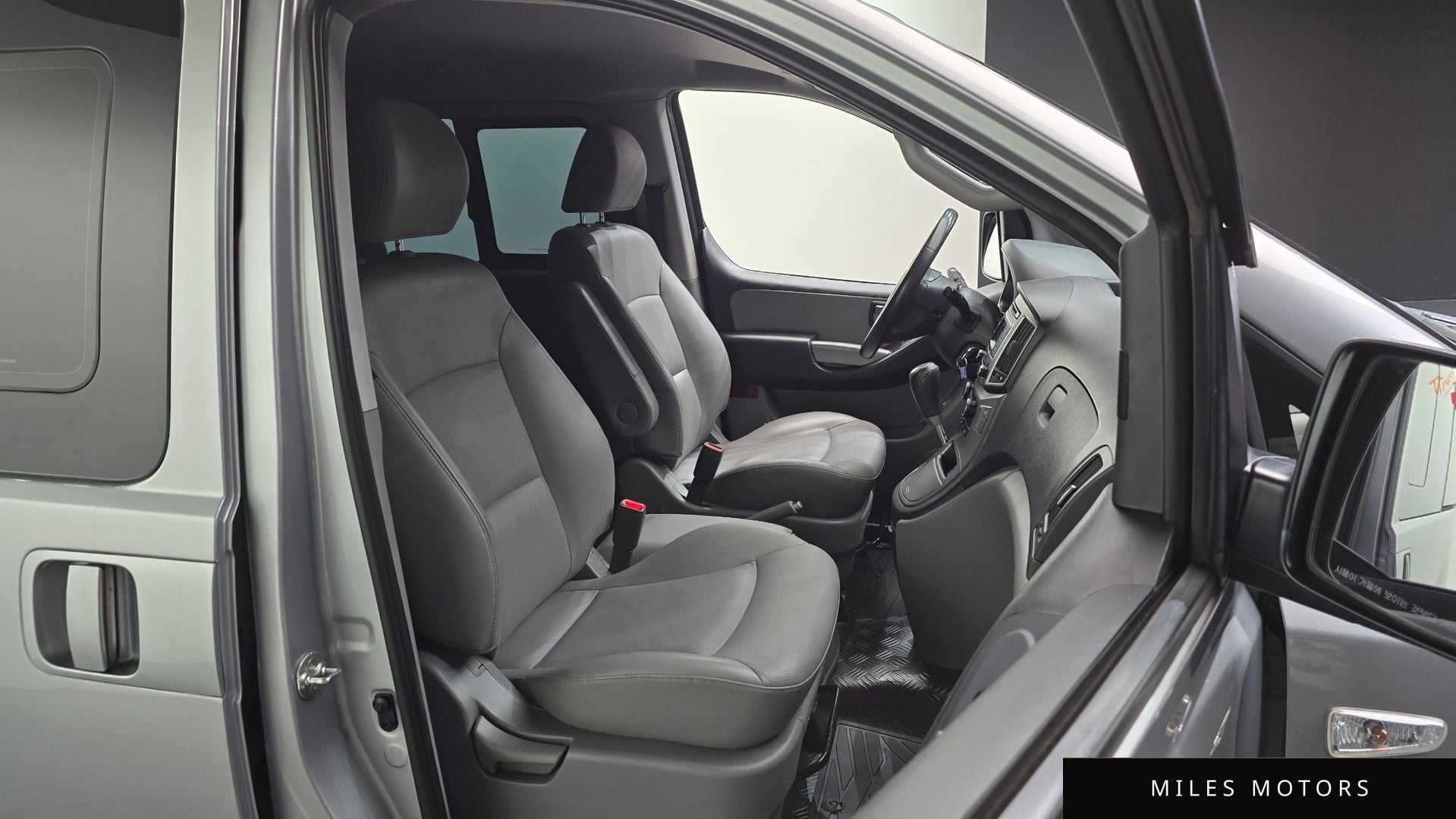 Hyundai Starex 2019 — миниатюра 12