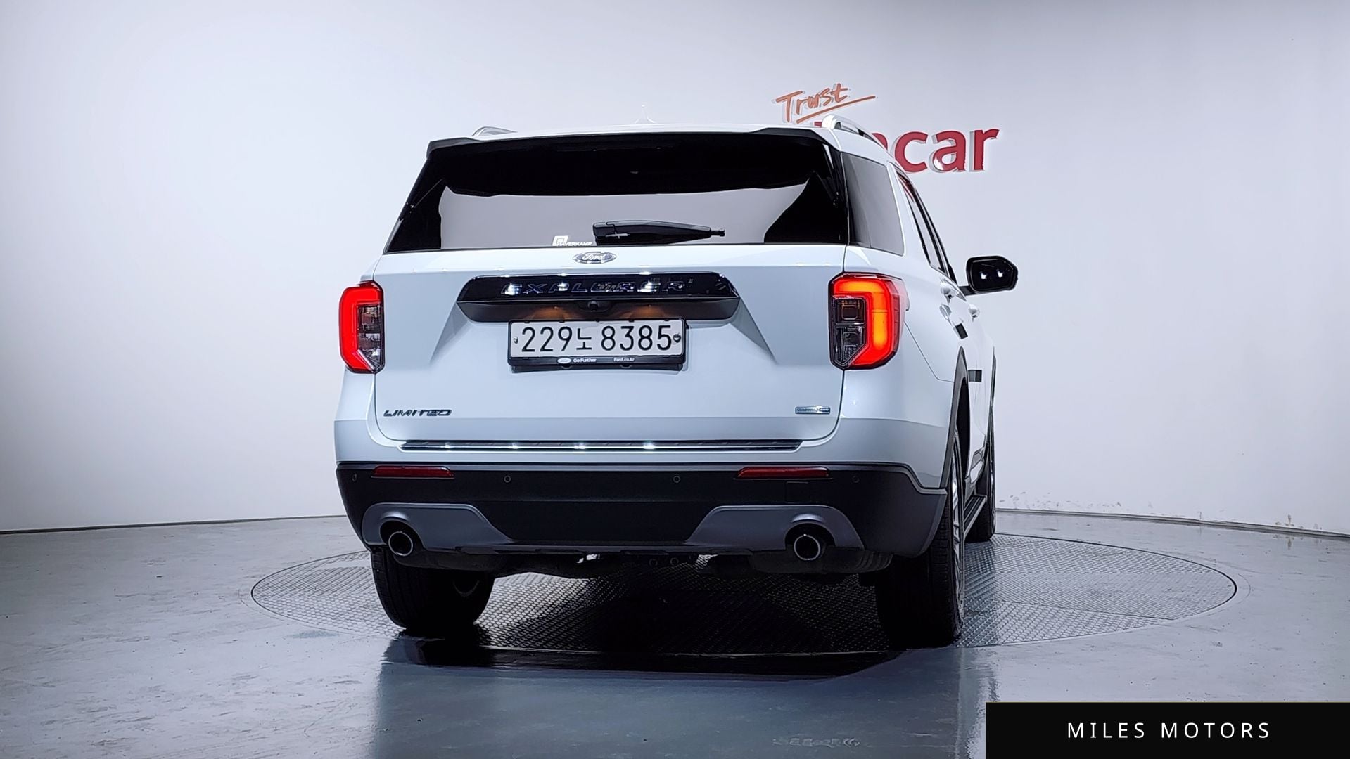 Ford Explorer 2020 — миниатюра 3