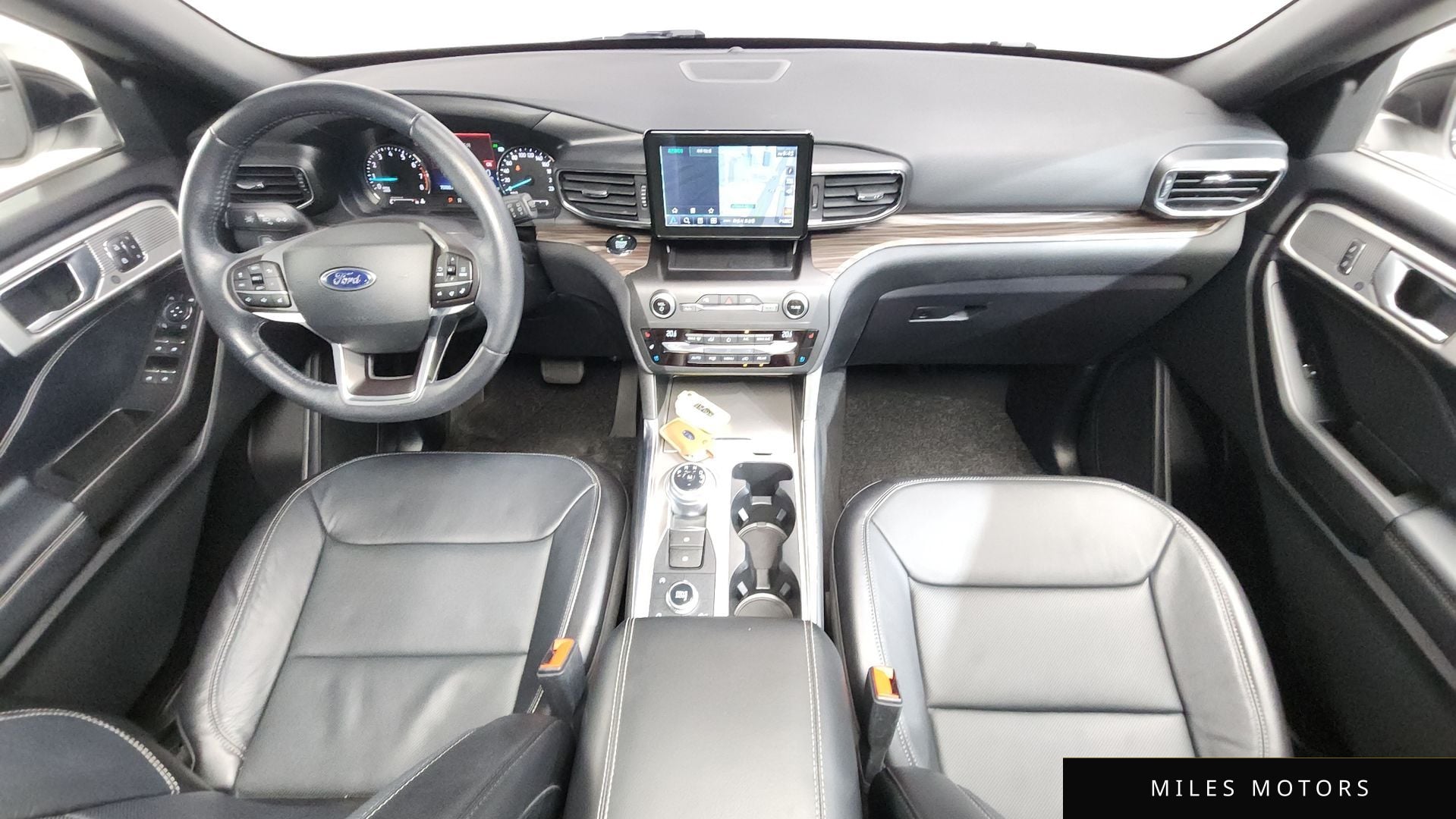 Ford Explorer 2020 — миниатюра 9