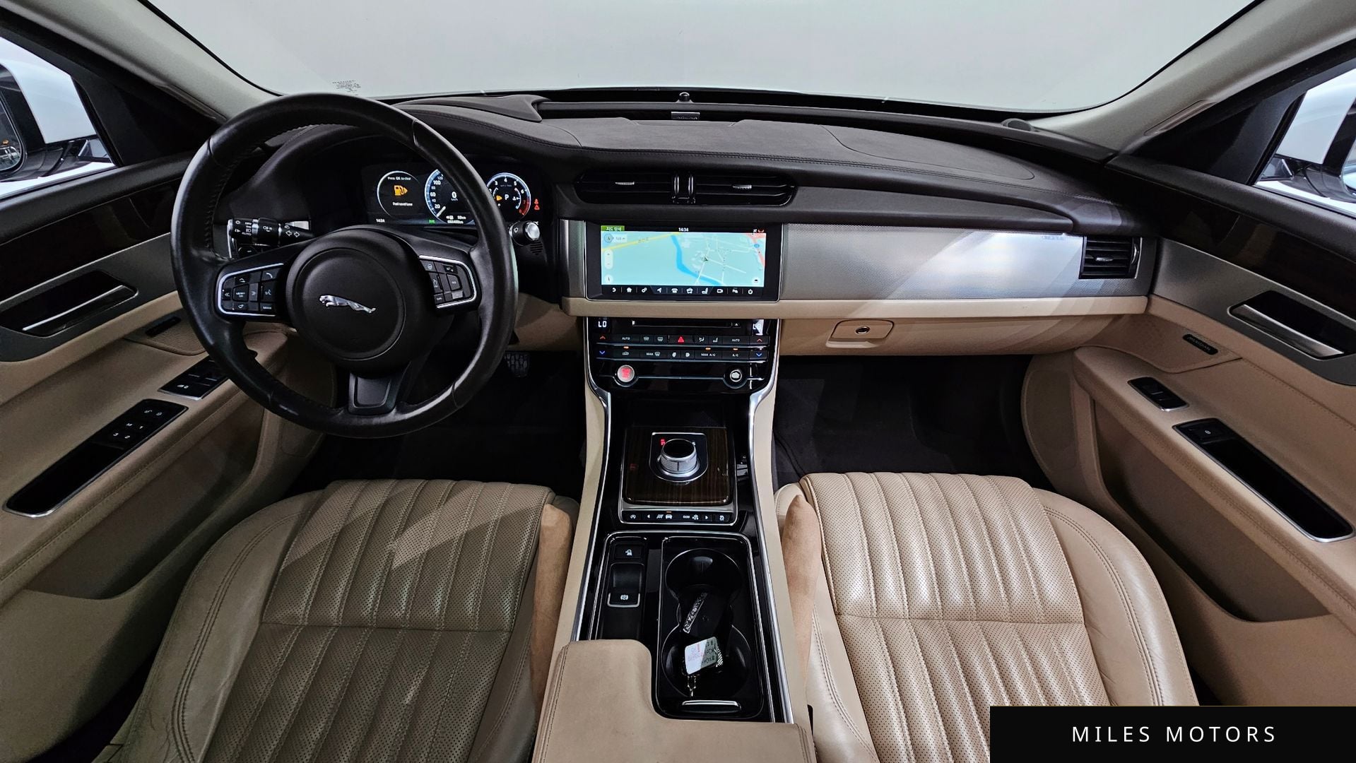 Jaguar XF (X260) 2016 — миниатюра 7