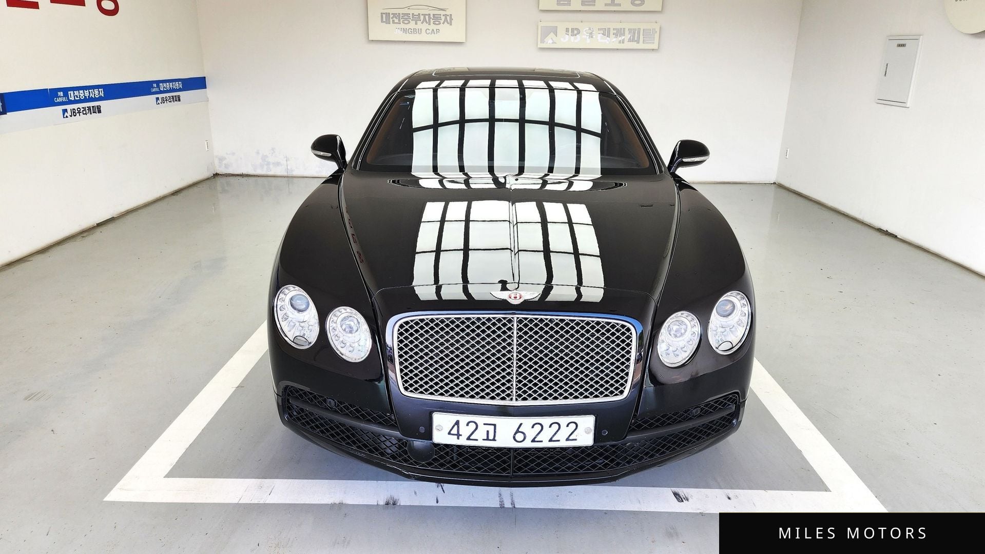 Bentley Flying Spur 2015 — миниатюра 10