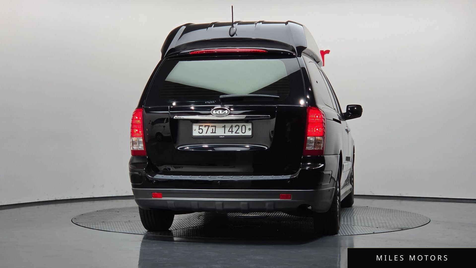 Kia Canival 2010 — миниатюра 4
