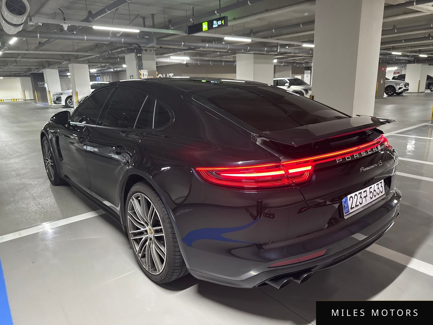 Porsche Panamera 2018 — миниатюра 2