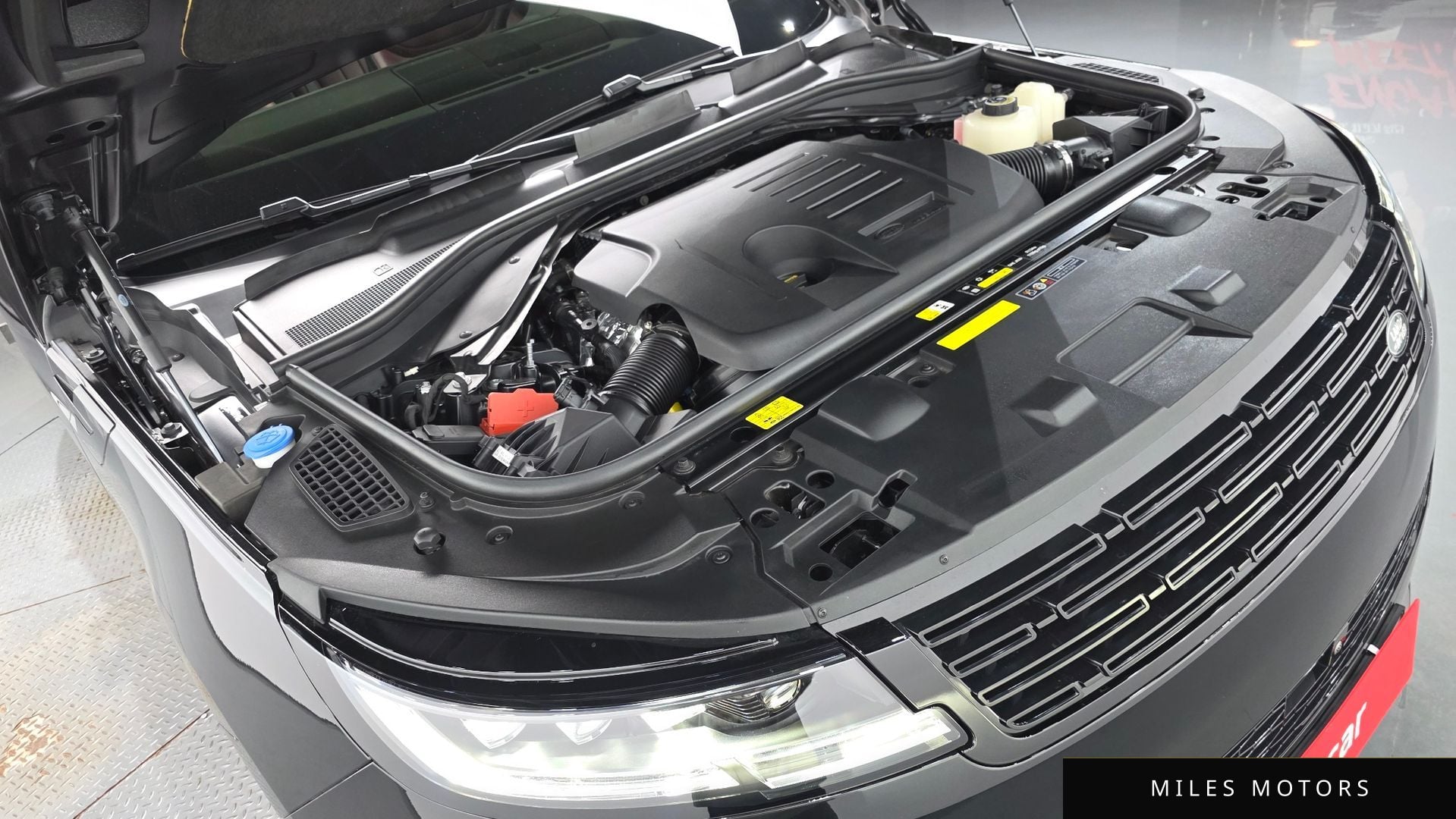 Land Rover Range Rover Sport 2025 — миниатюра 5