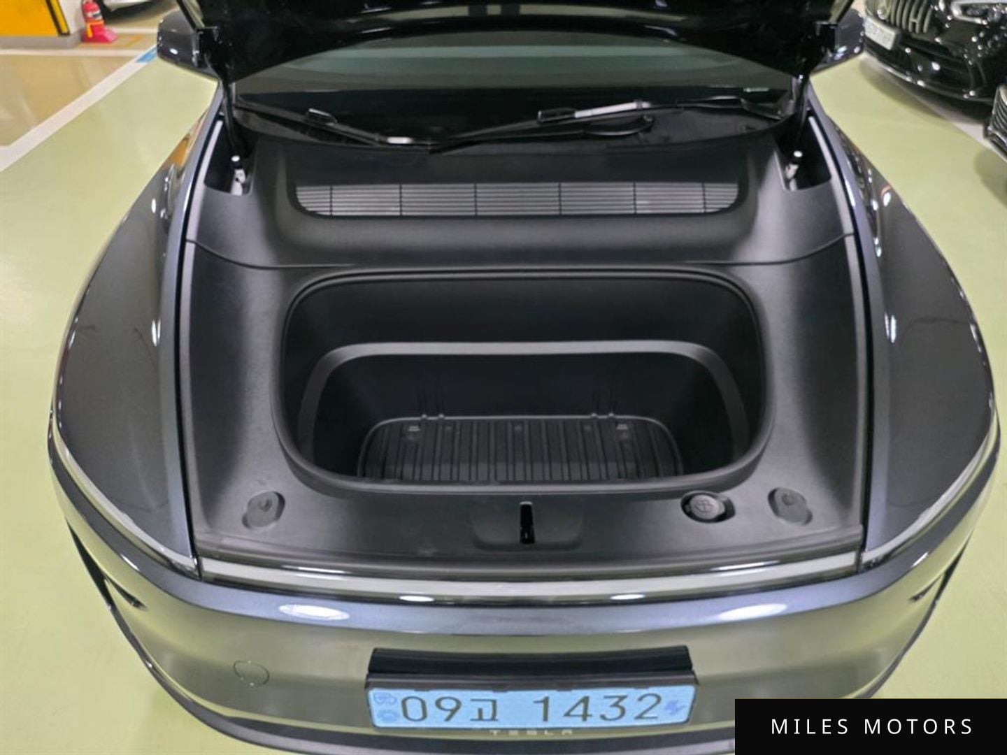 Tesla Model Y 2026 — миниатюра 5