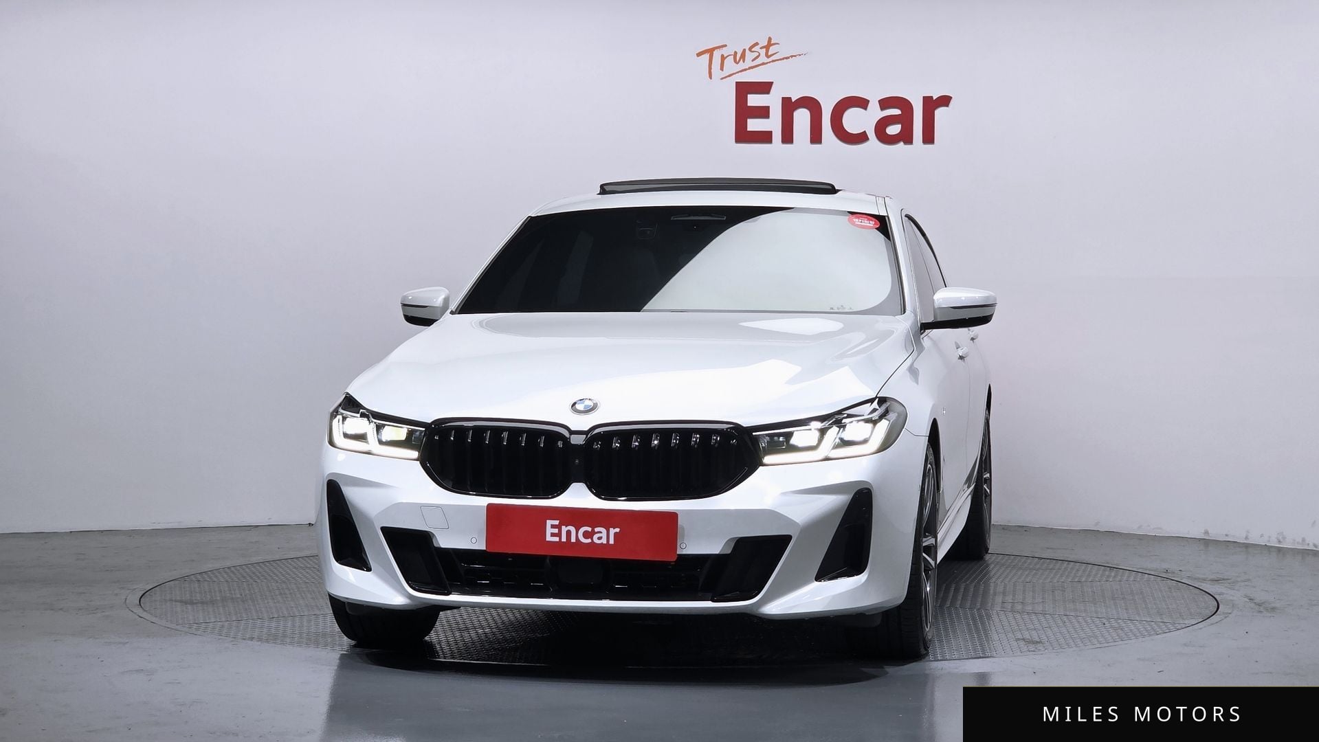 BMW 6 Series GT (G32) 2023 — миниатюра 3