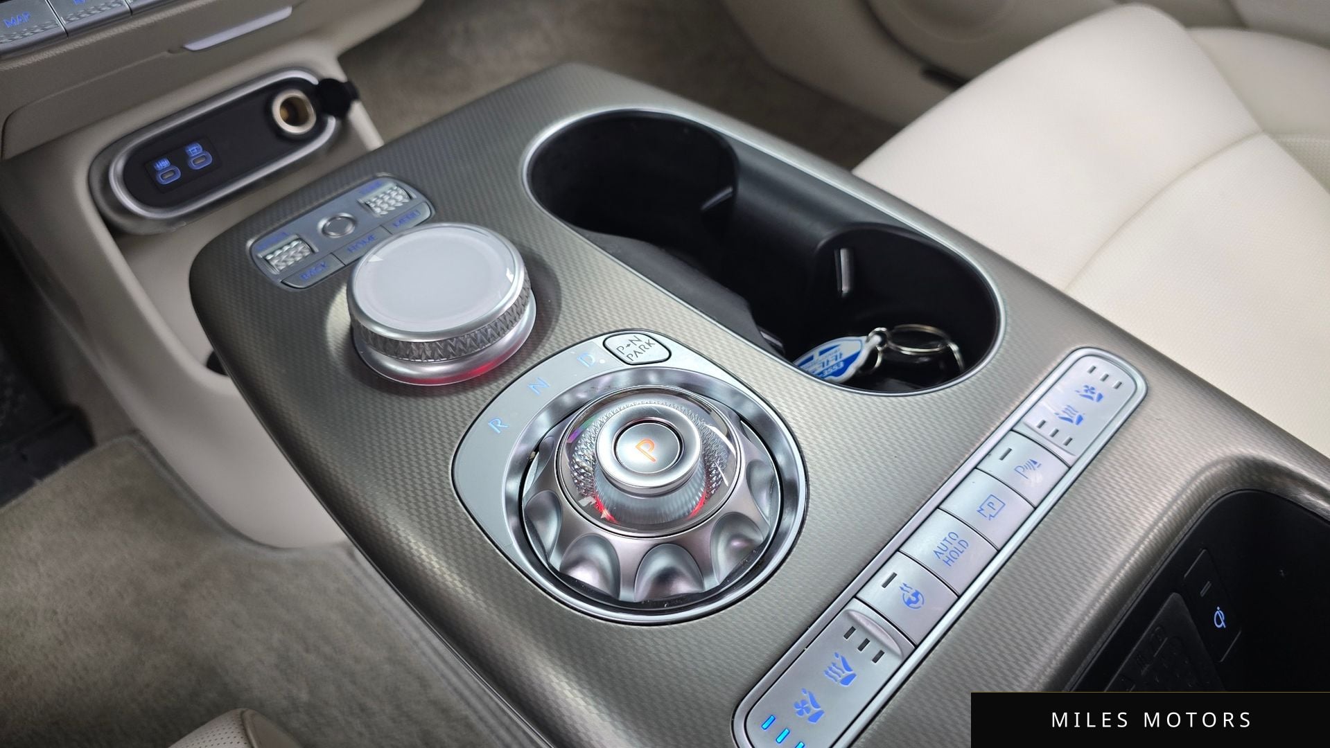 Genesis GV60 2022 — миниатюра 12