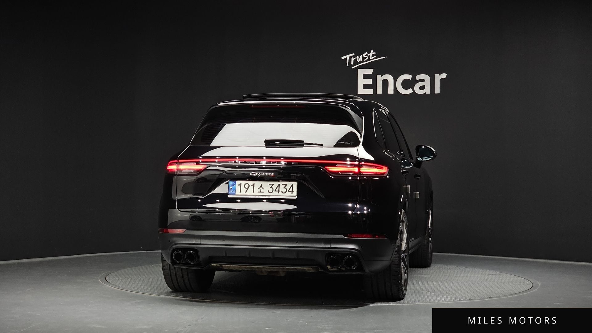 Porsche Cayenne 2022 — миниатюра 4