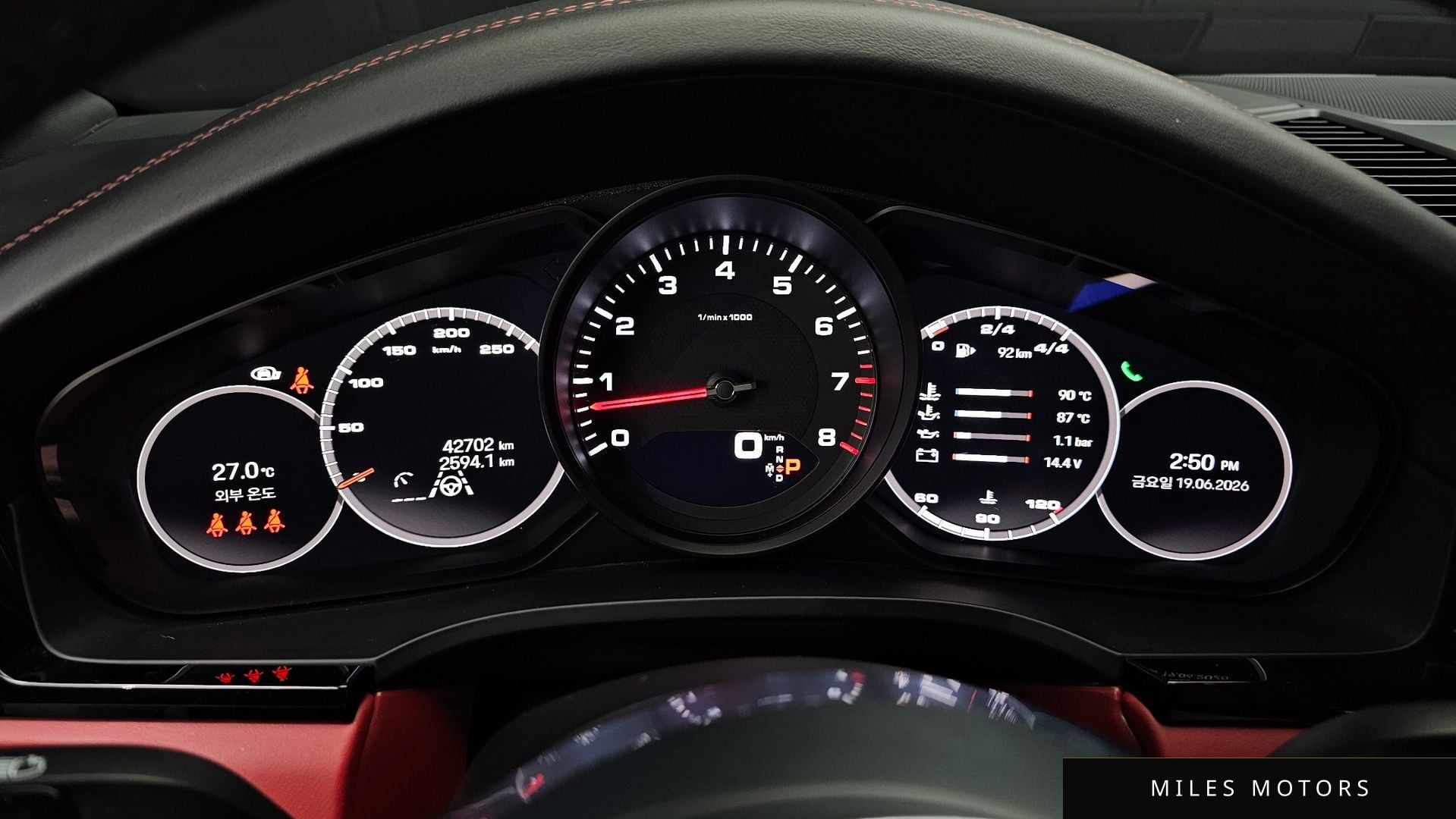Porsche Cayenne 2022 — миниатюра 11