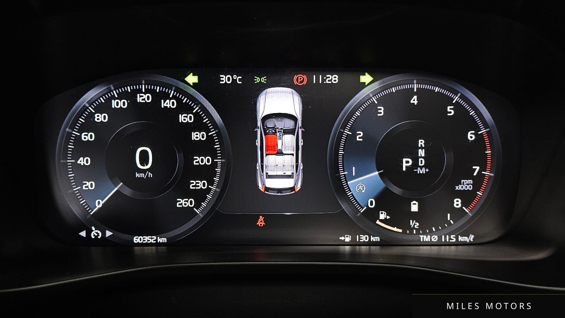 Volvo XC40 2022 — миниатюра 11
