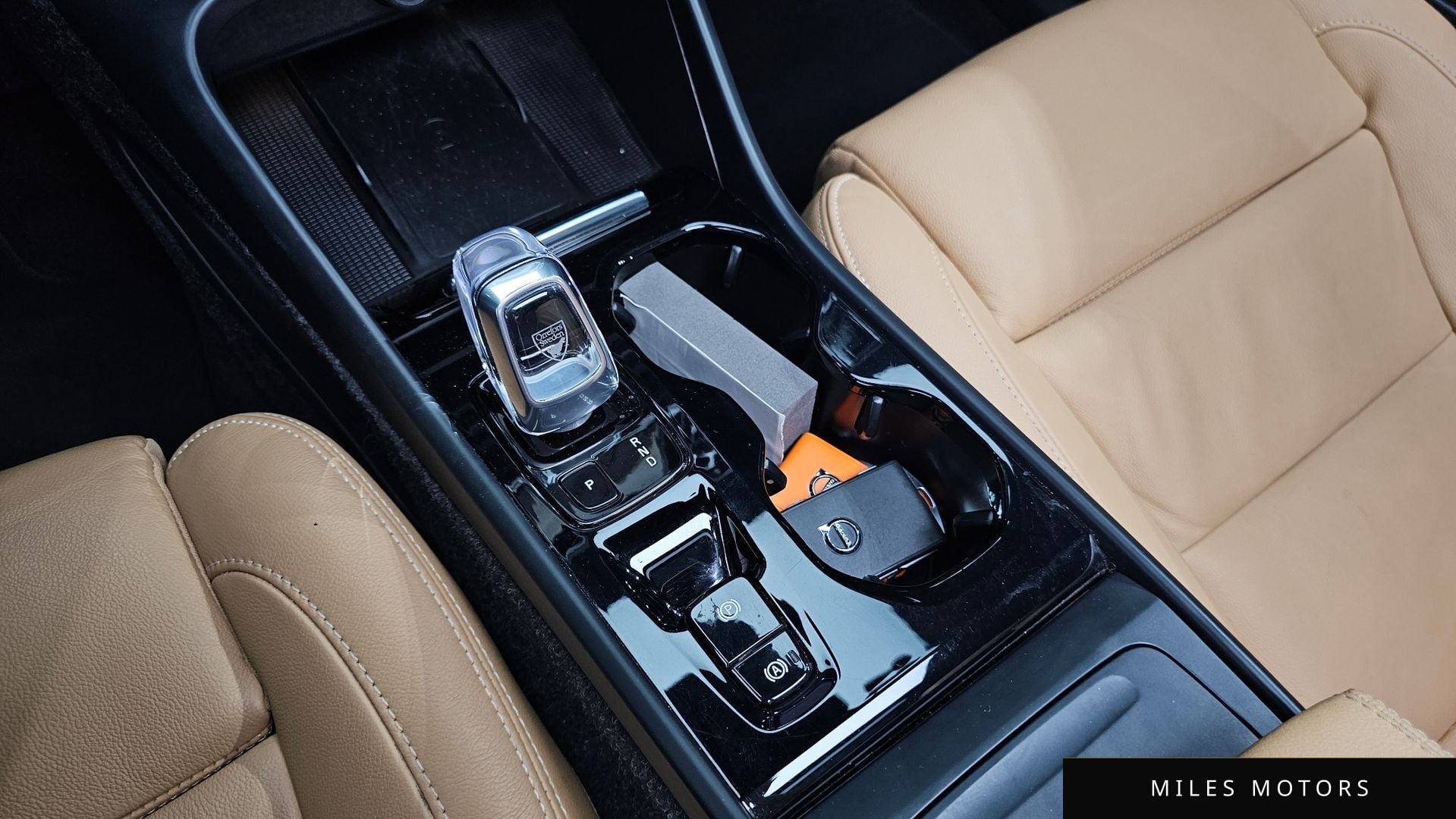 Volvo XC40 2022 — миниатюра 12