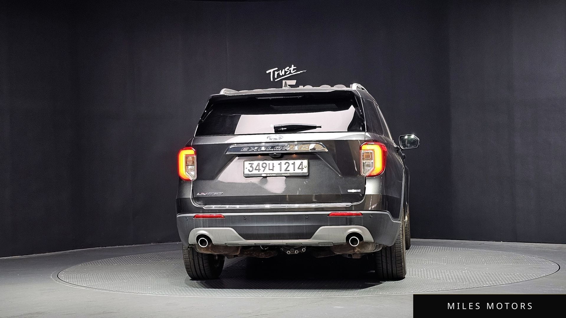 Ford Explorer 2020 — миниатюра 4