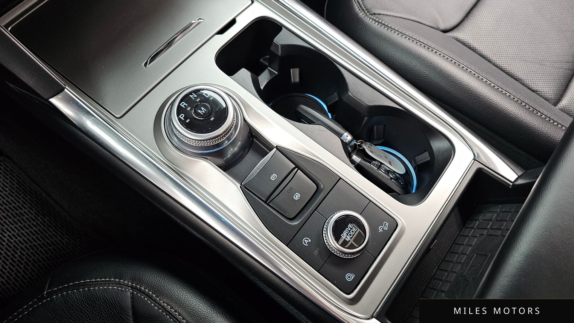 Ford Explorer 2020 — миниатюра 12