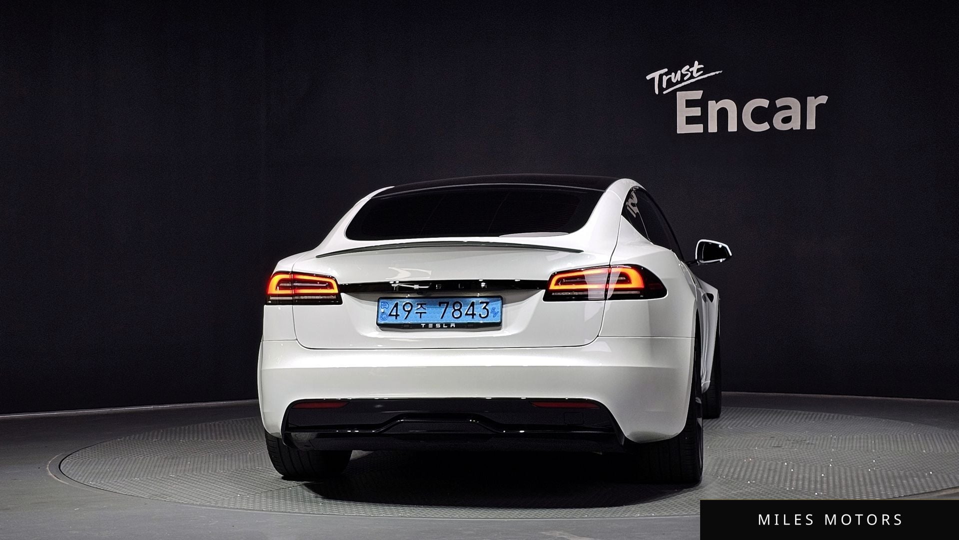 Tesla Model S 2023 — миниатюра 4