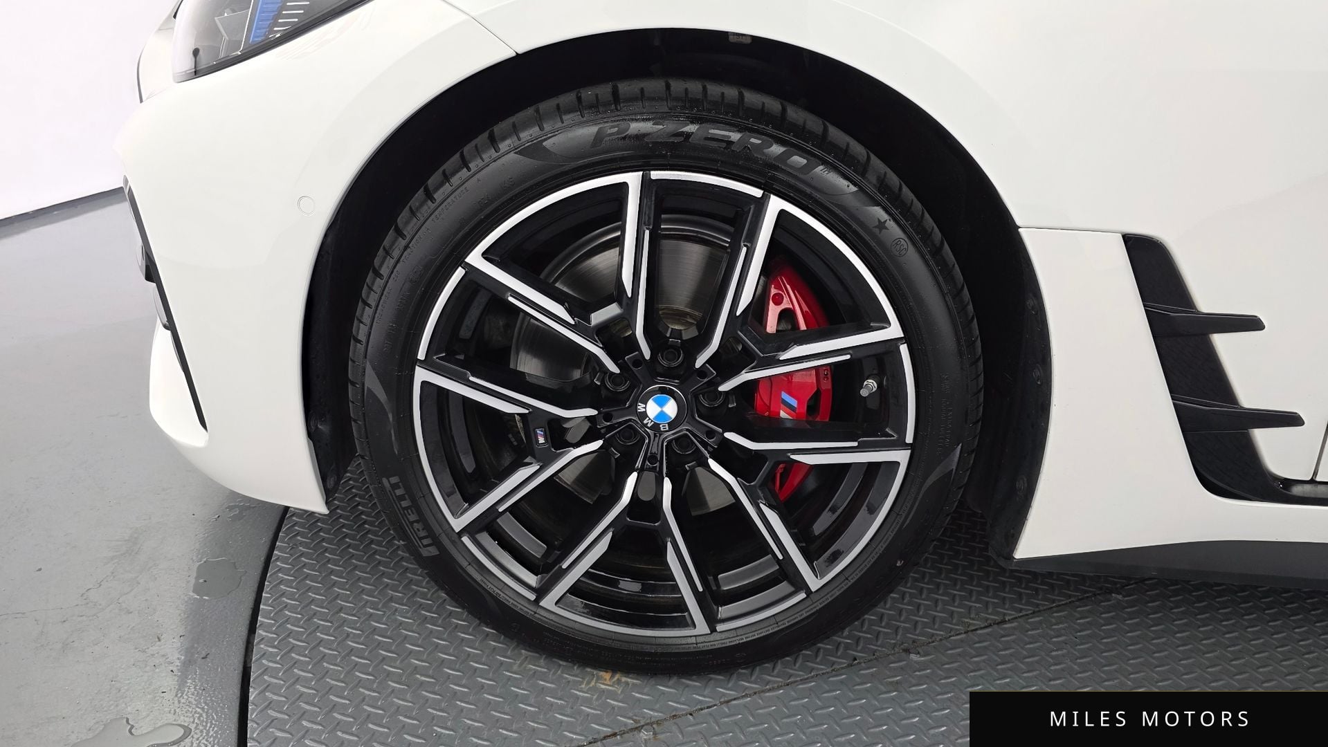 BMW 4 Series (G22) 2025 — миниатюра 5