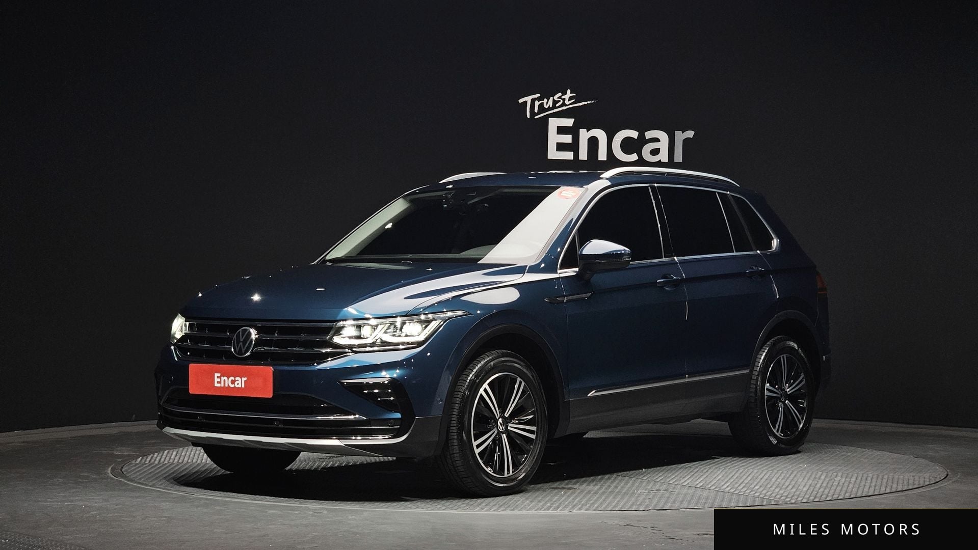 Volkswagen Tiguan 2021 — фото 1 из 12