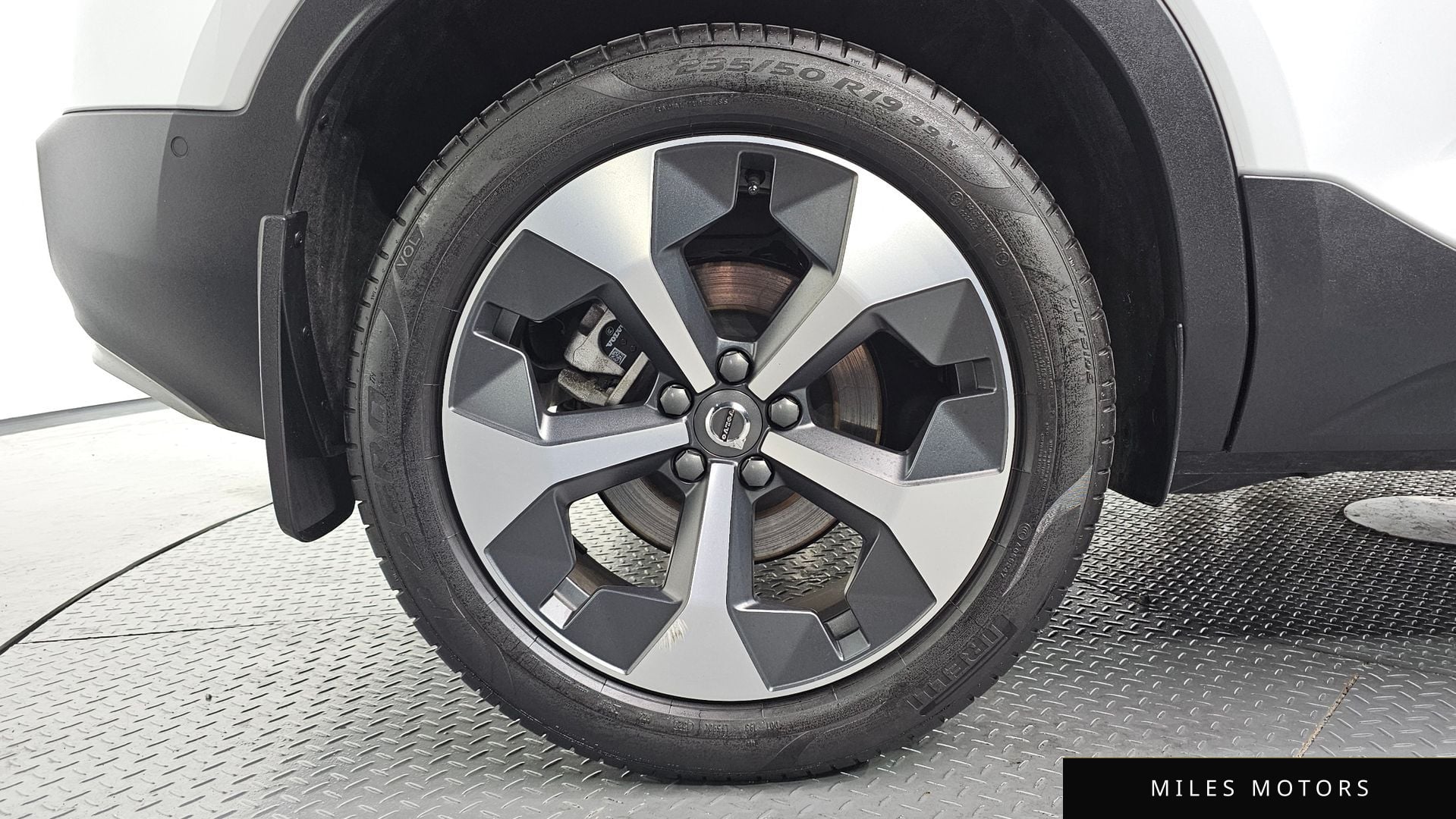 Volvo XC40 2025 — миниатюра 5