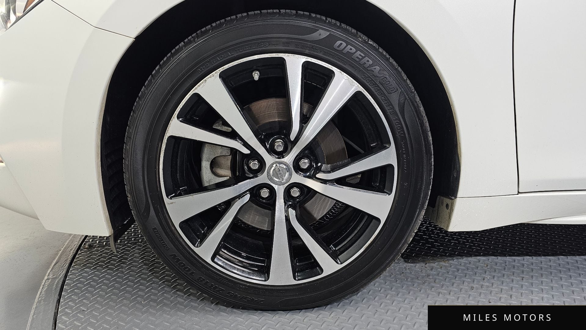 Nissan Maxima 2018 — миниатюра 5
