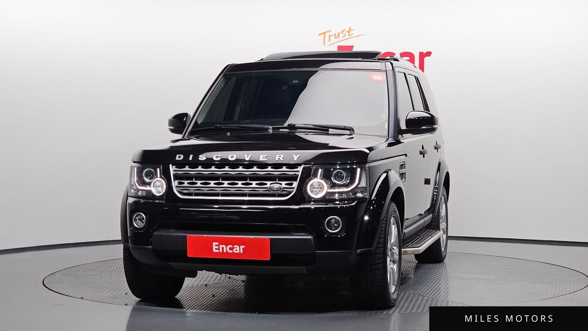 Land Rover Discovery 2015 — миниатюра 3