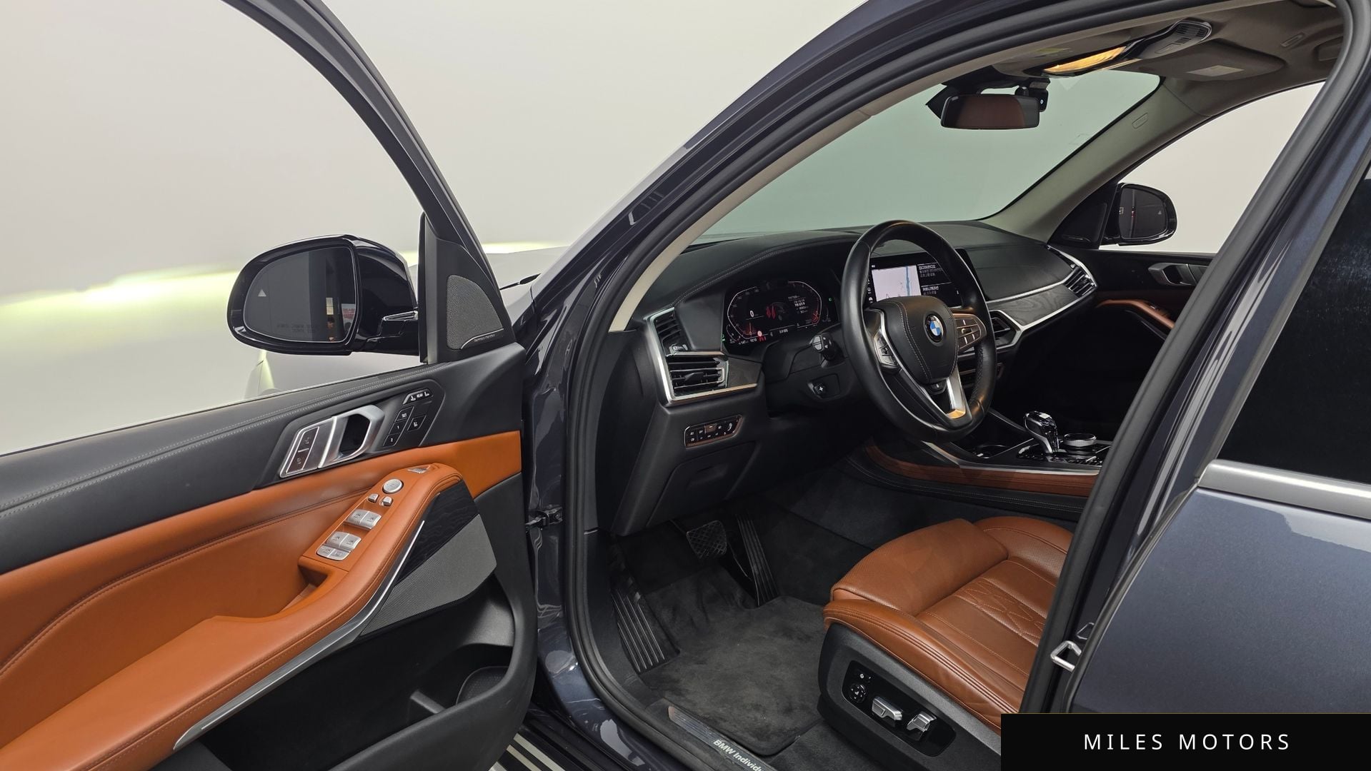 BMW X7 (G07) 2019 — миниатюра 10