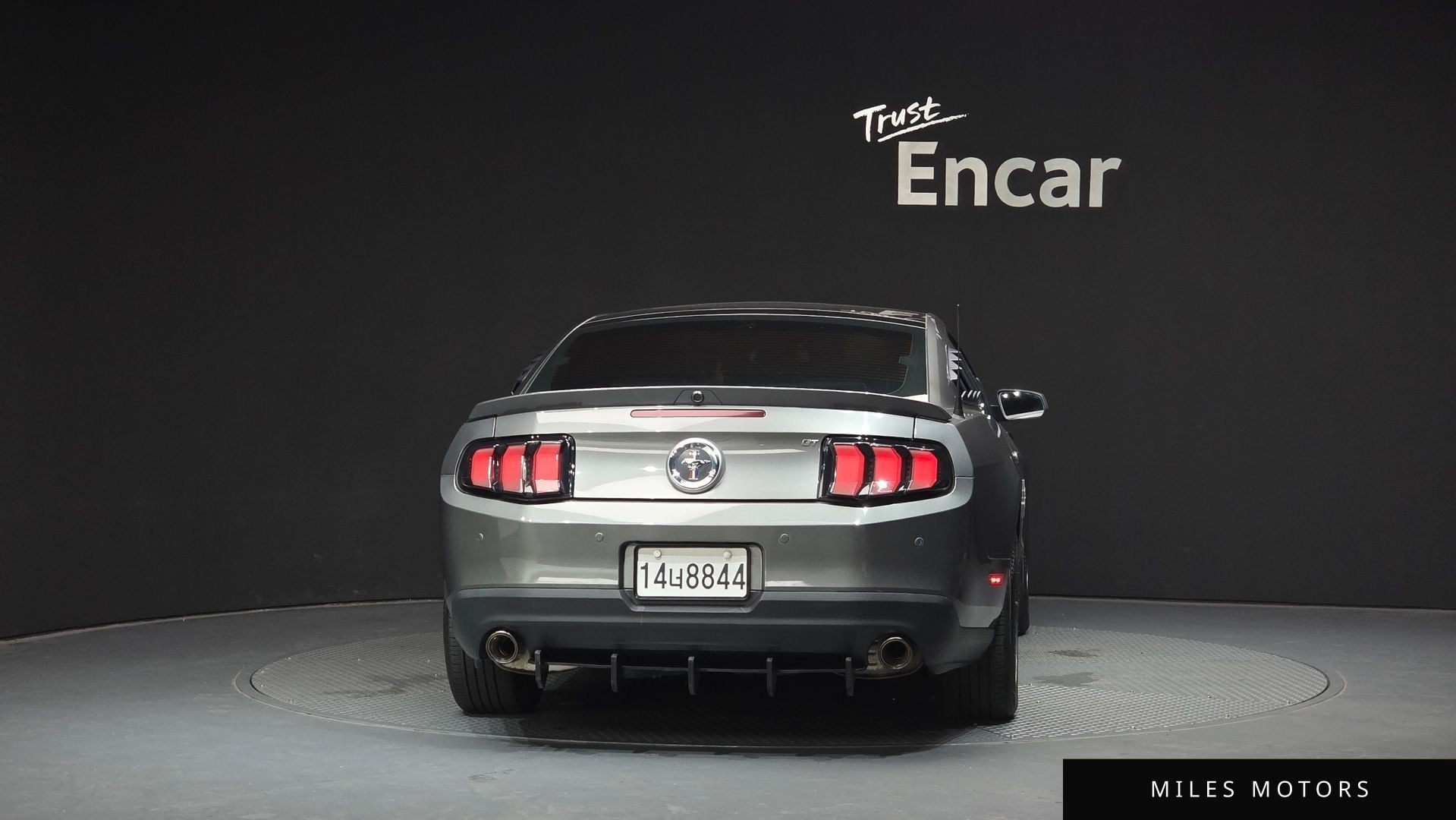 Ford Mustang 2011 — миниатюра 4