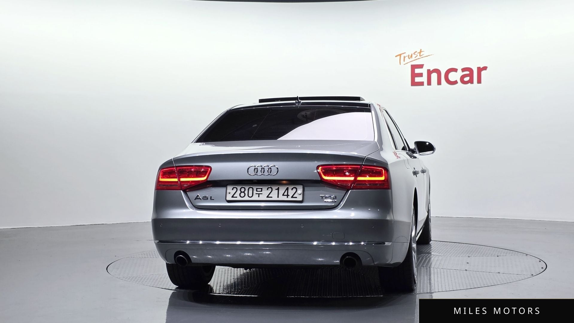 Audi A8 2013 — миниатюра 4
