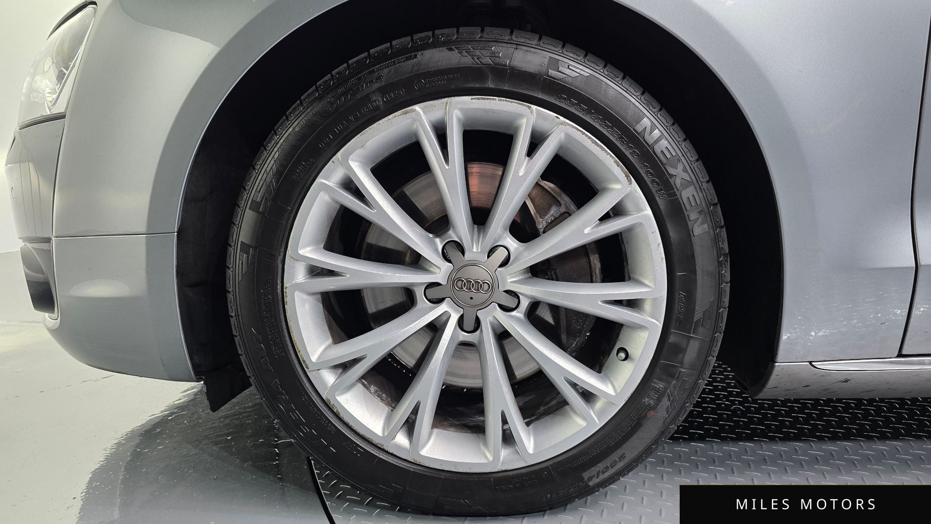 Audi A8 2013 — миниатюра 5