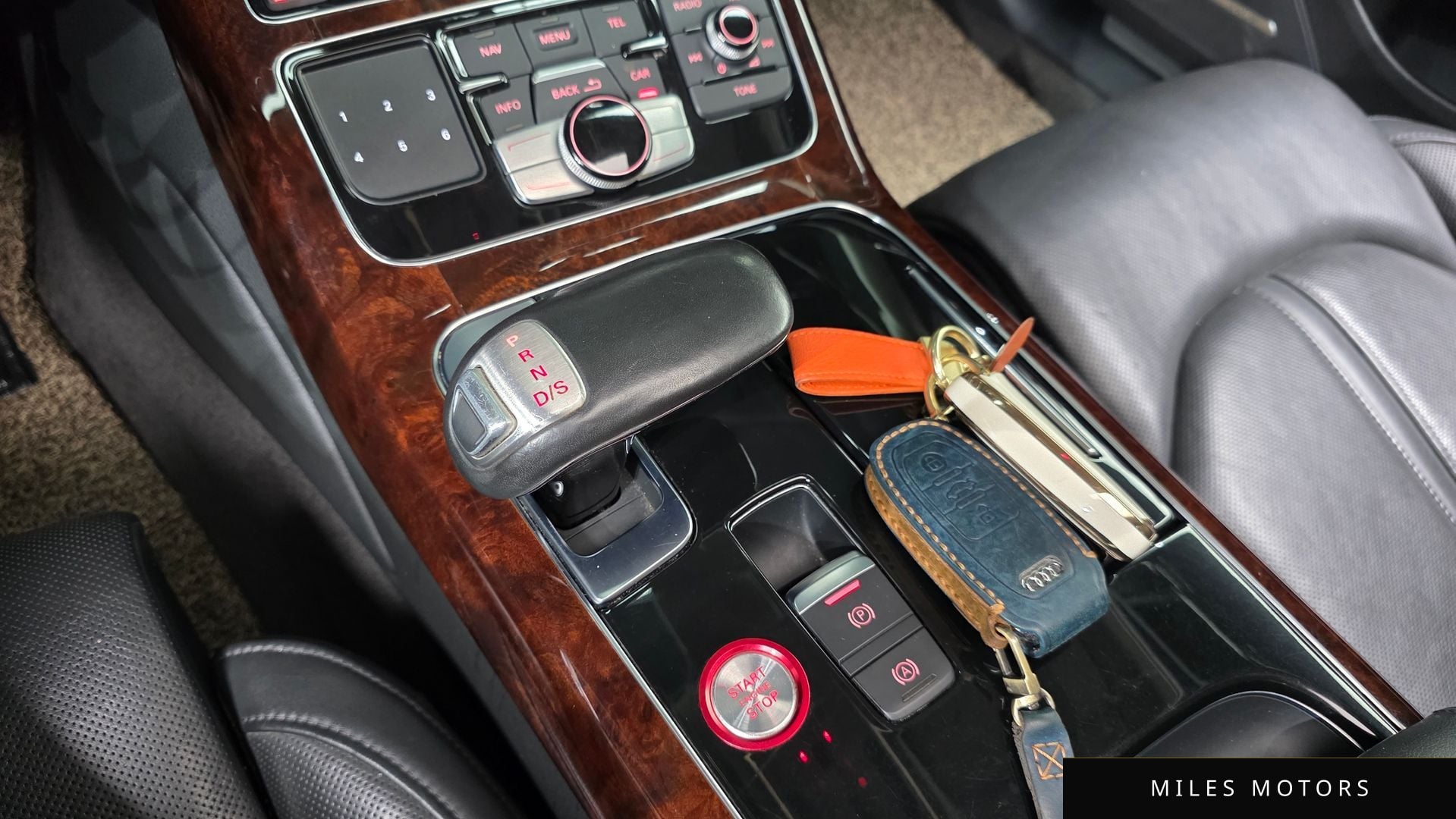 Audi A8 2013 — миниатюра 9