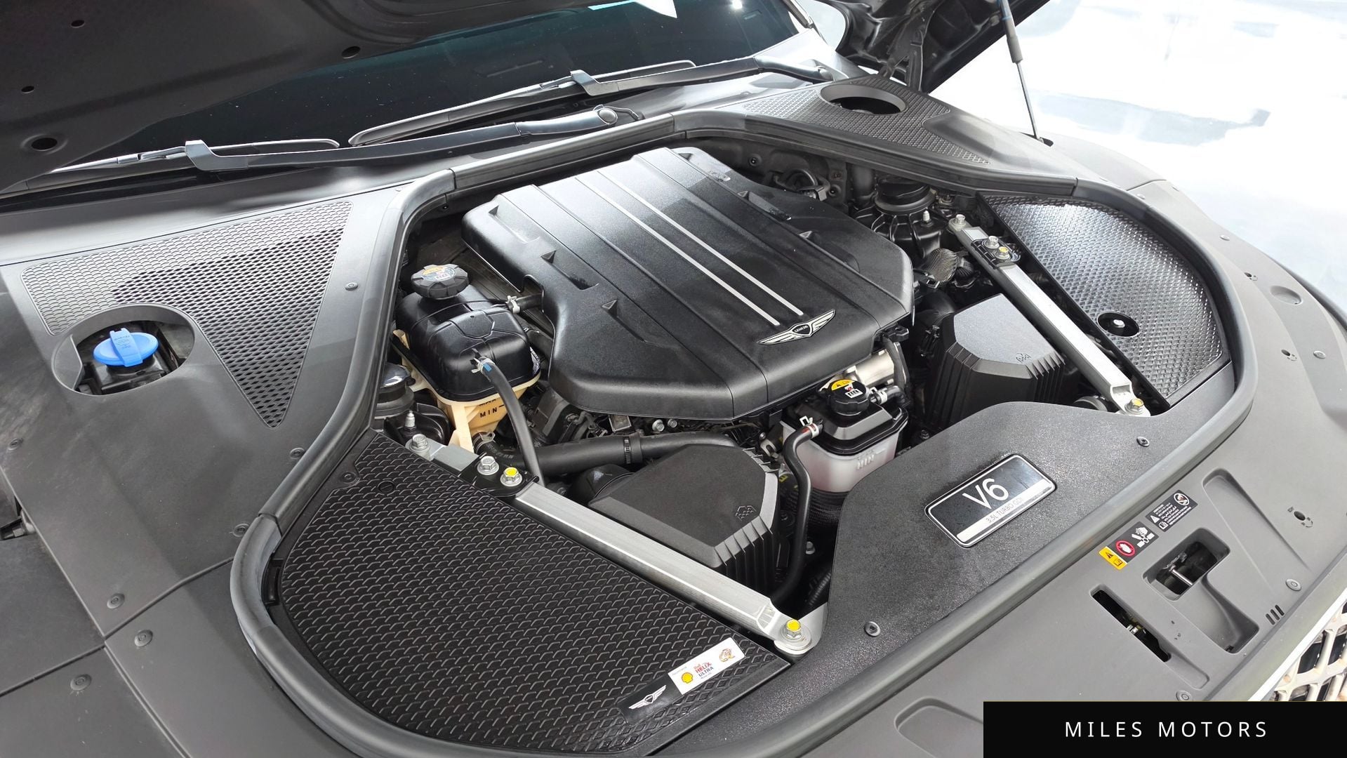 Genesis G90 (RS4) 2023 — миниатюра 6