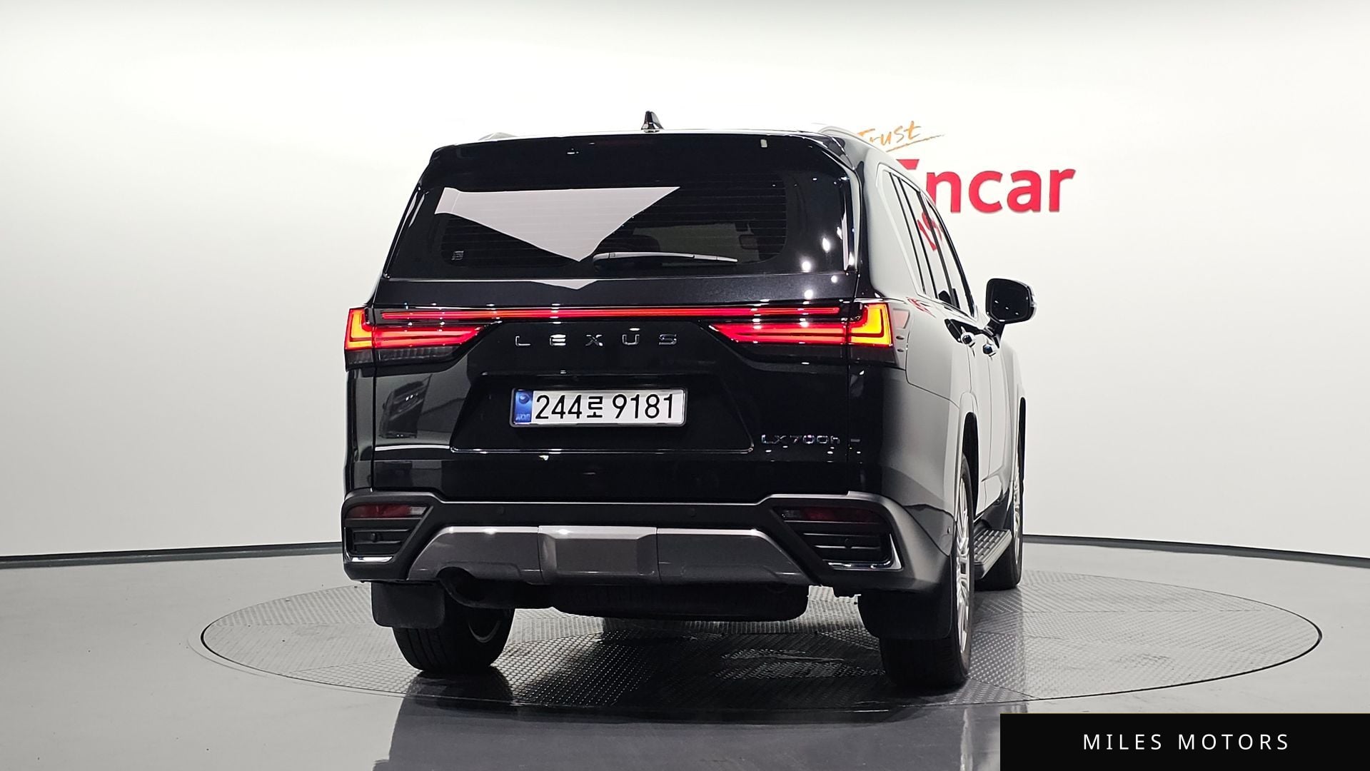 Лексус LX 2025 — миниатюра 3