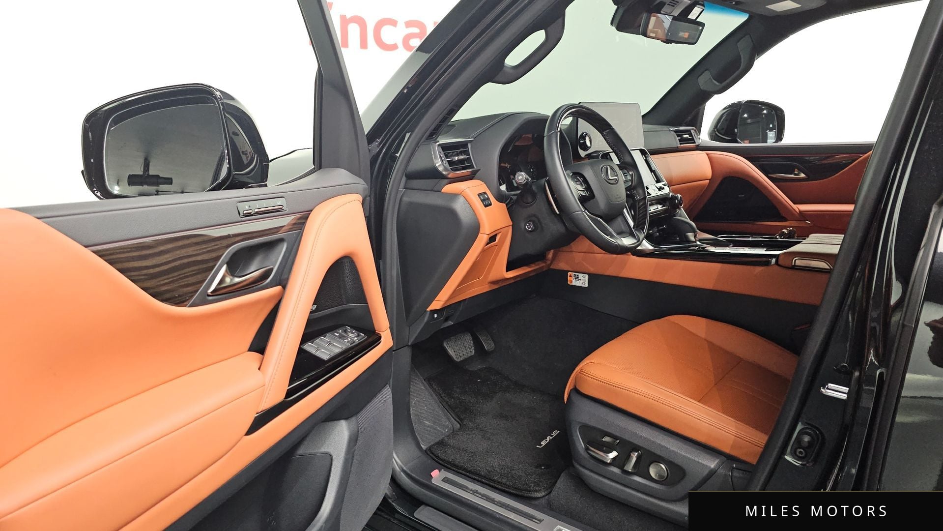 Лексус LX 2025 — миниатюра 12