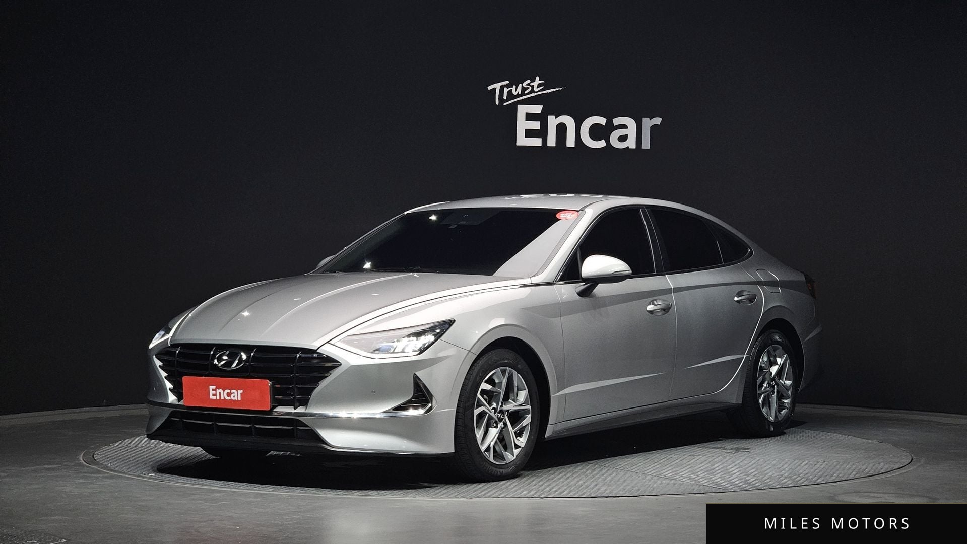 Hyundai Sonata 2020 — фото 1 из 12