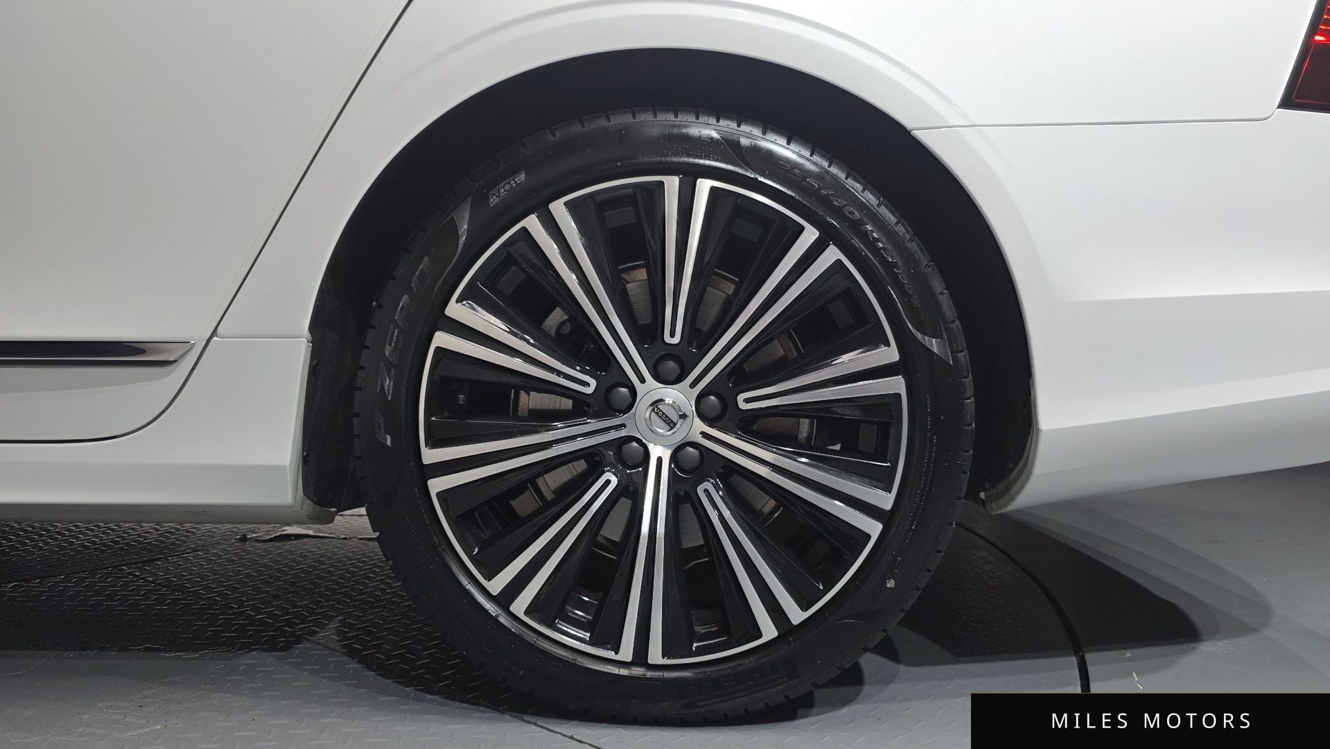 Volvo S90 2023 — миниатюра 7