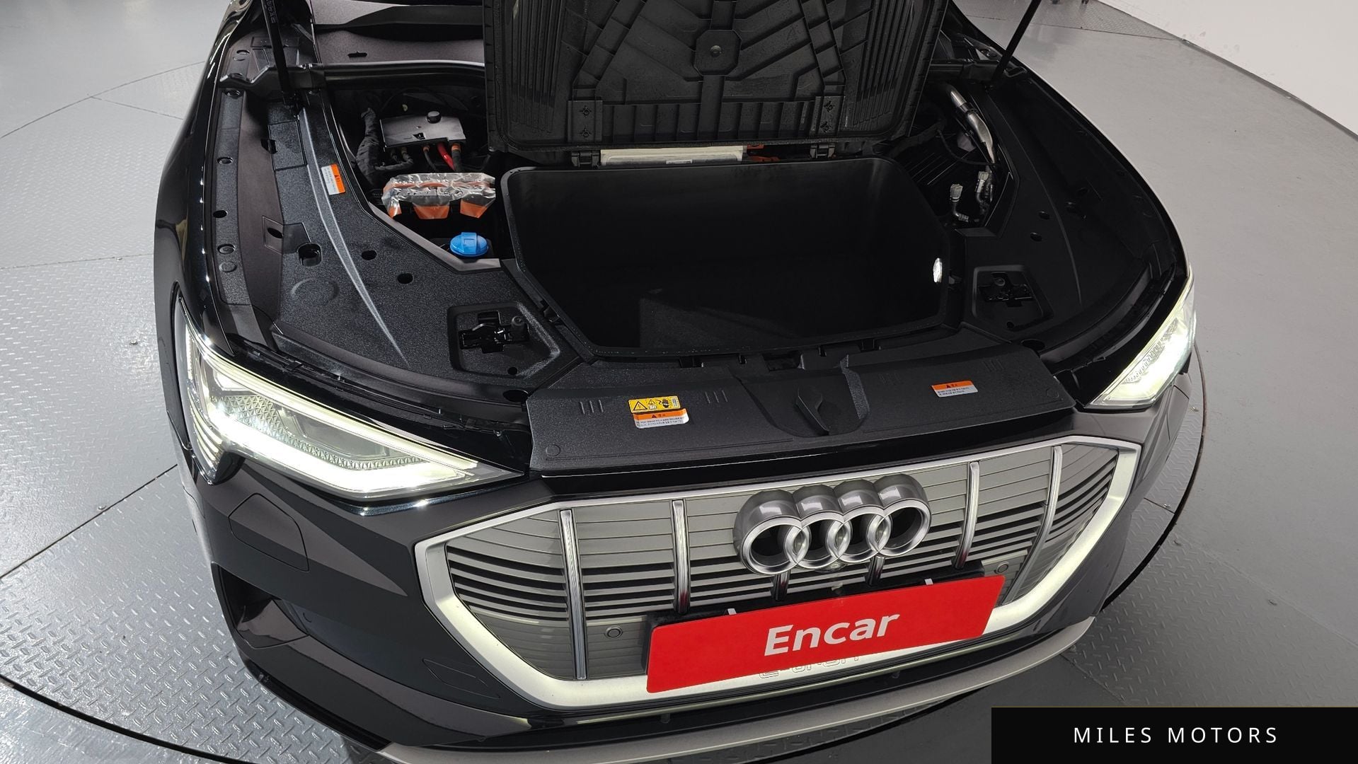 Audi e-tron 2021 — миниатюра 5