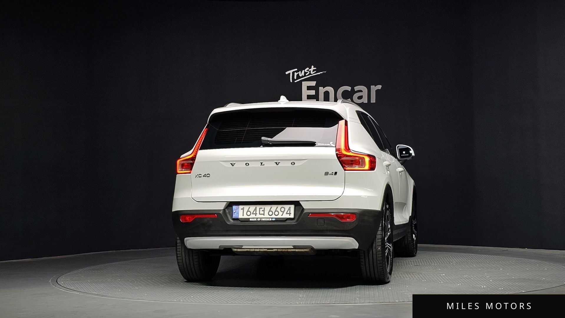 Volvo XC40 2021 — миниатюра 4