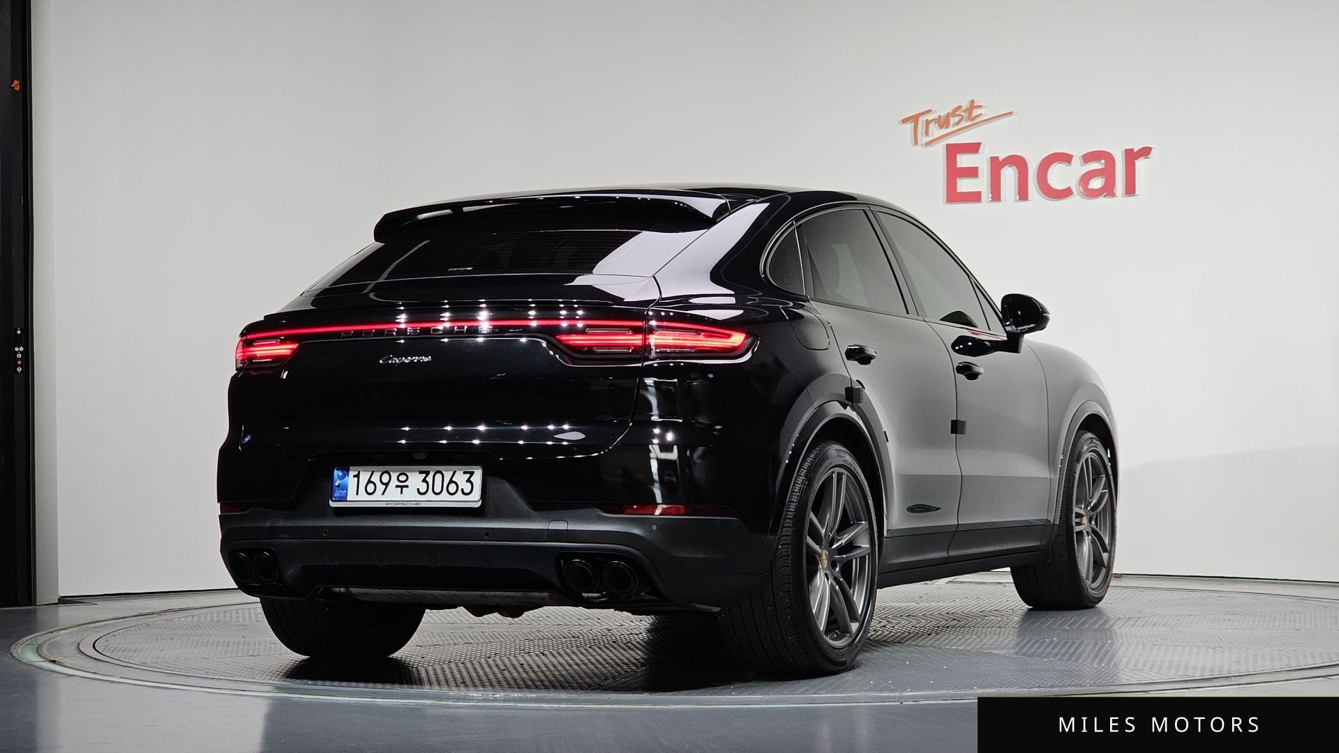 Porsche Cayenne 2023