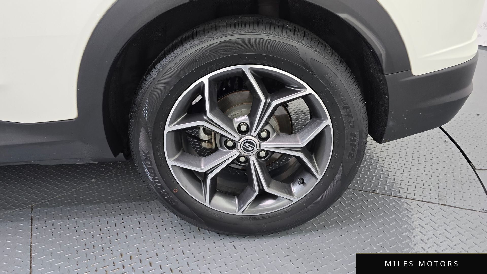 KG Mobility Beautiful Korando 2020 — миниатюра 7
