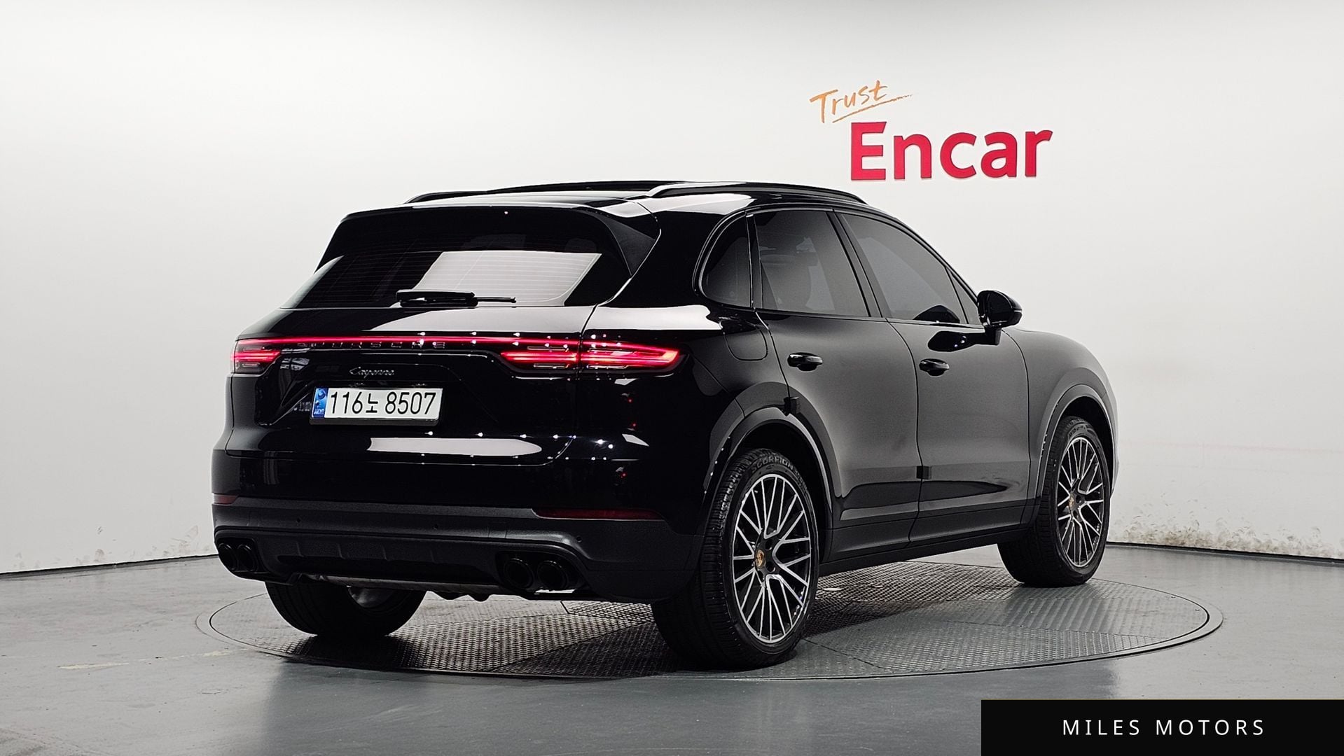 Porsche Cayenne 2020 — миниатюра 2