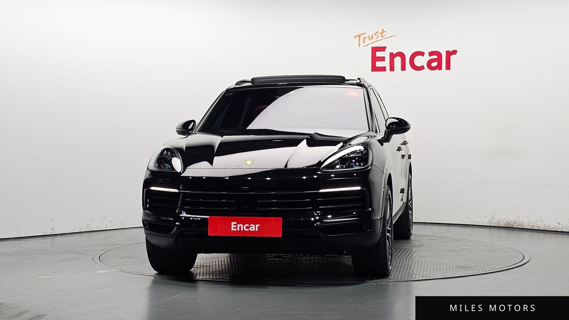 Porsche Cayenne 2020 — миниатюра 3