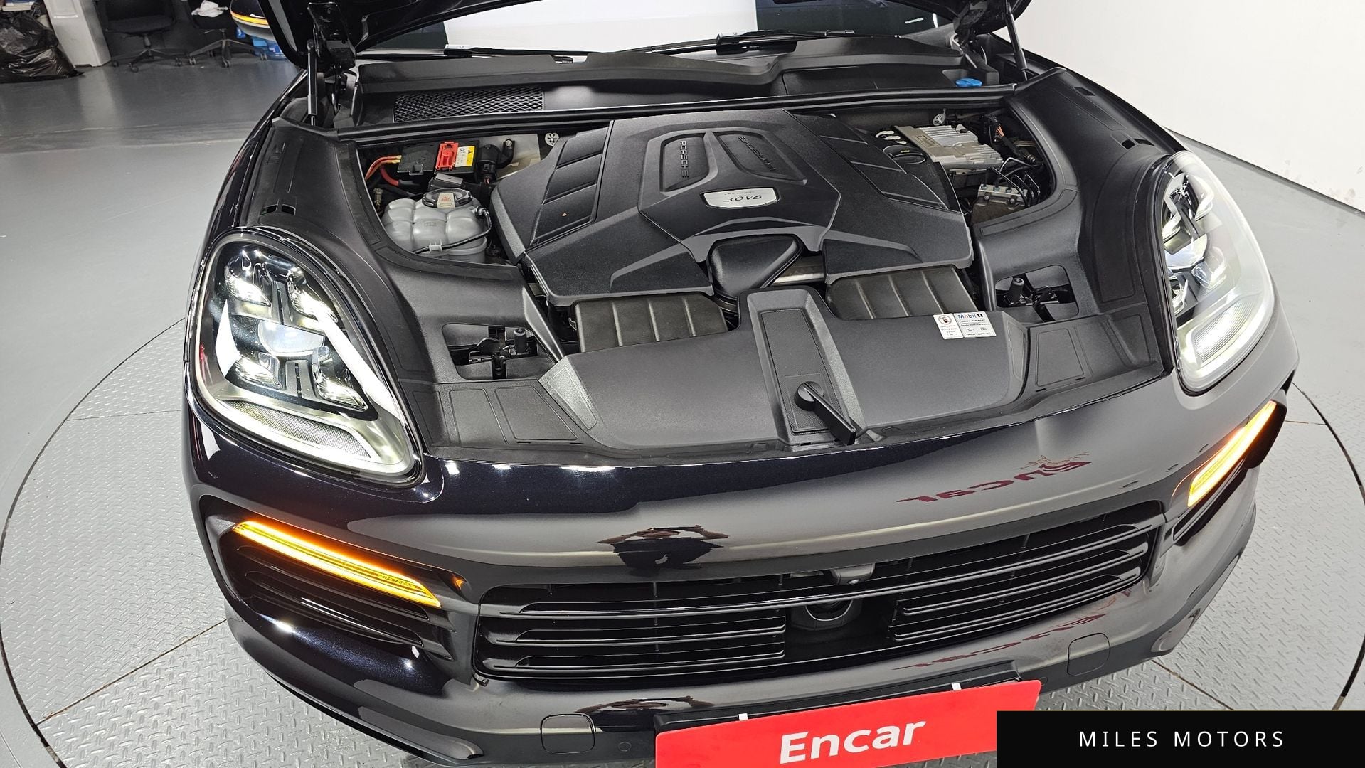 Porsche Cayenne 2020 — миниатюра 6